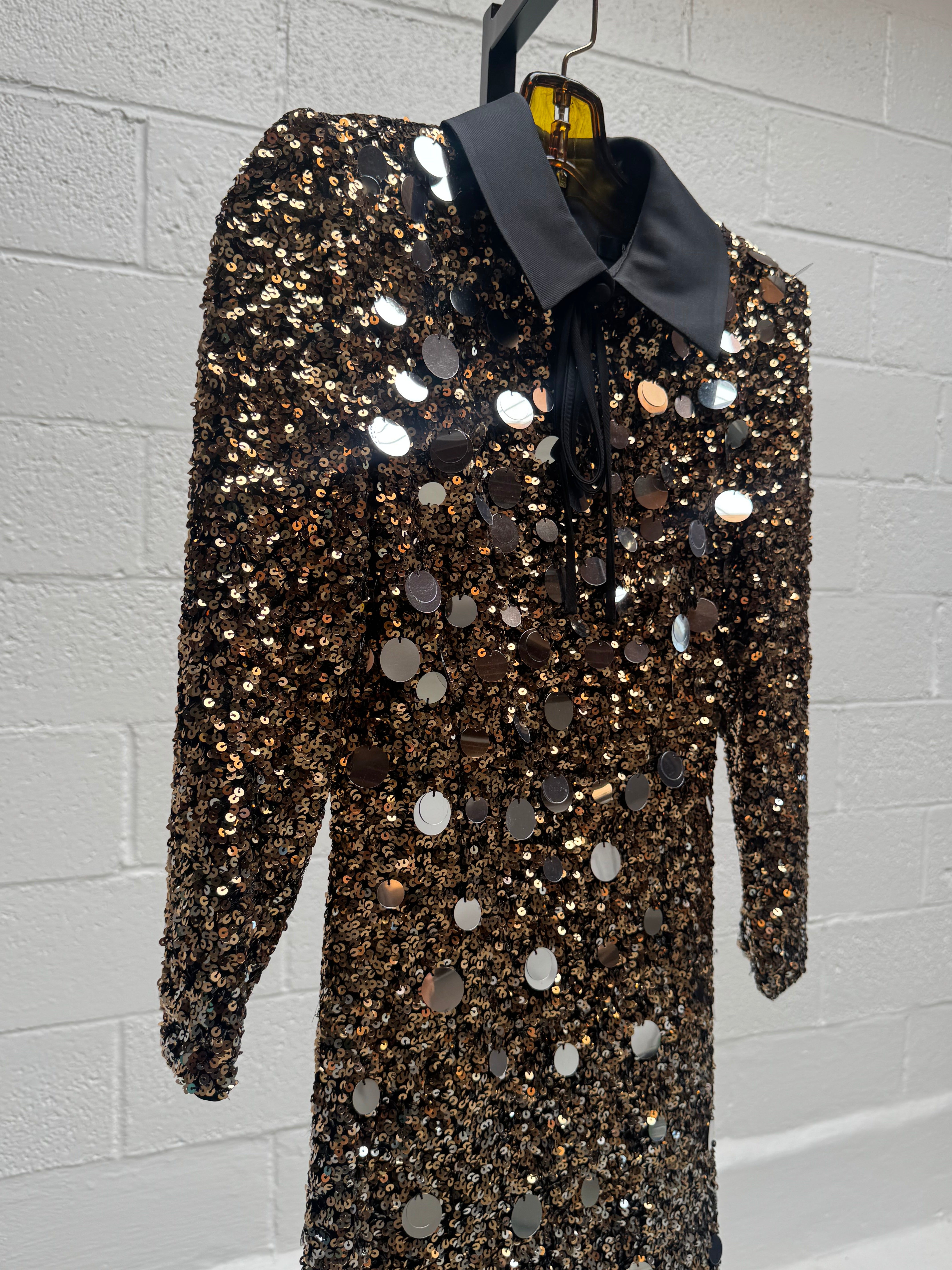 Sequins Gown with Collar