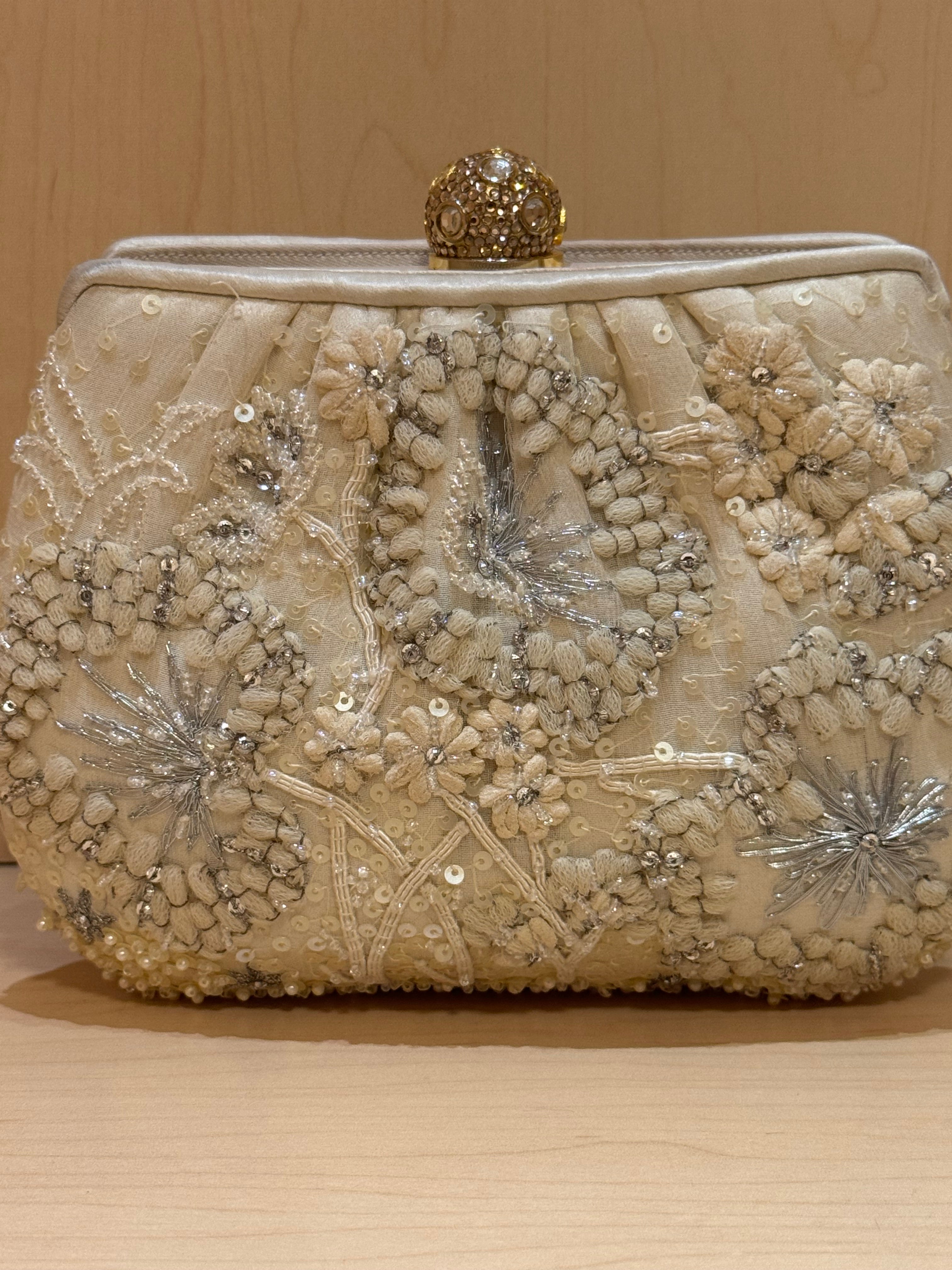 JUDITH LEIBER