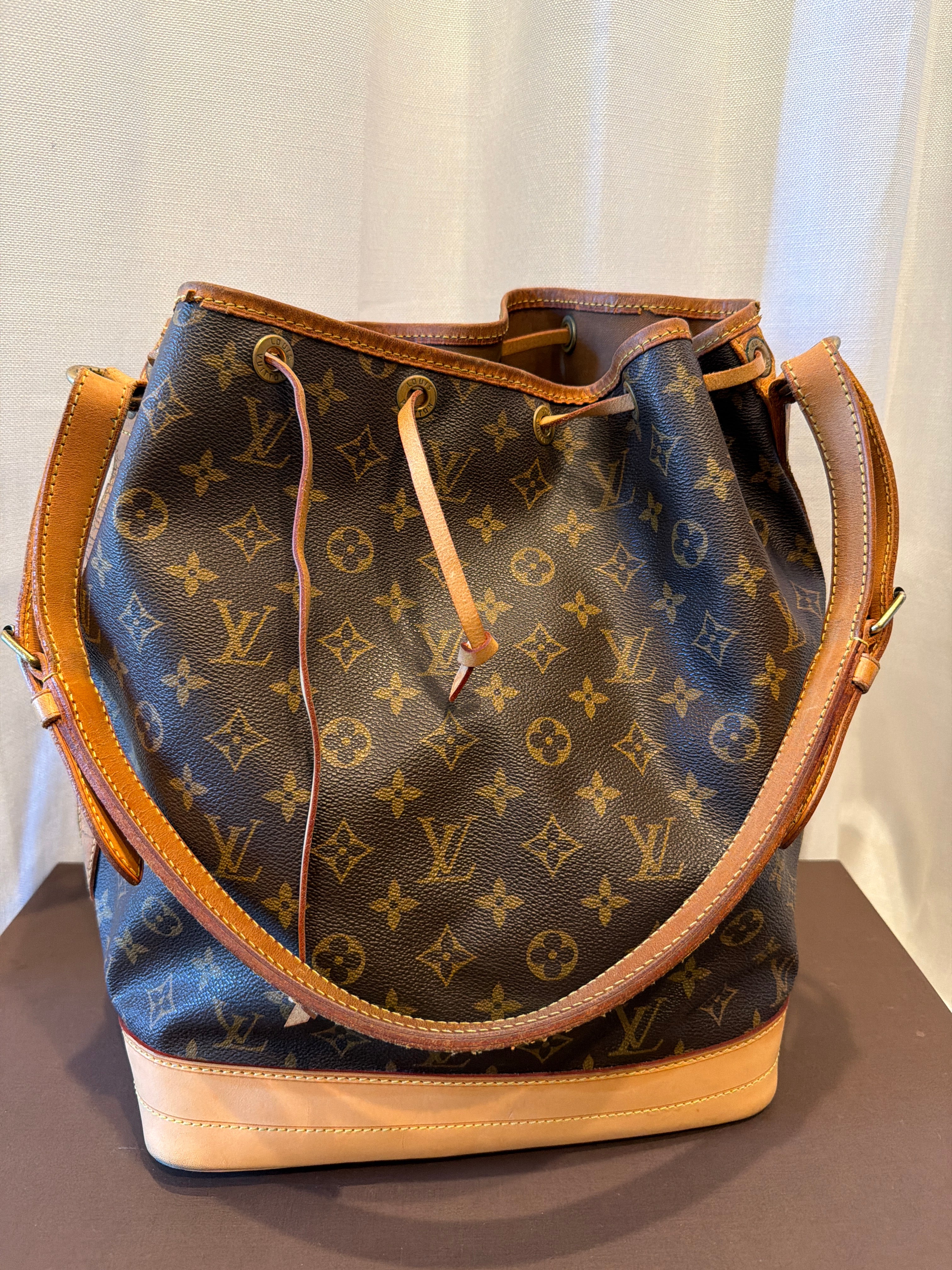 Bucket Bag