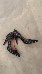 Circle Pattern Heels Year :2001