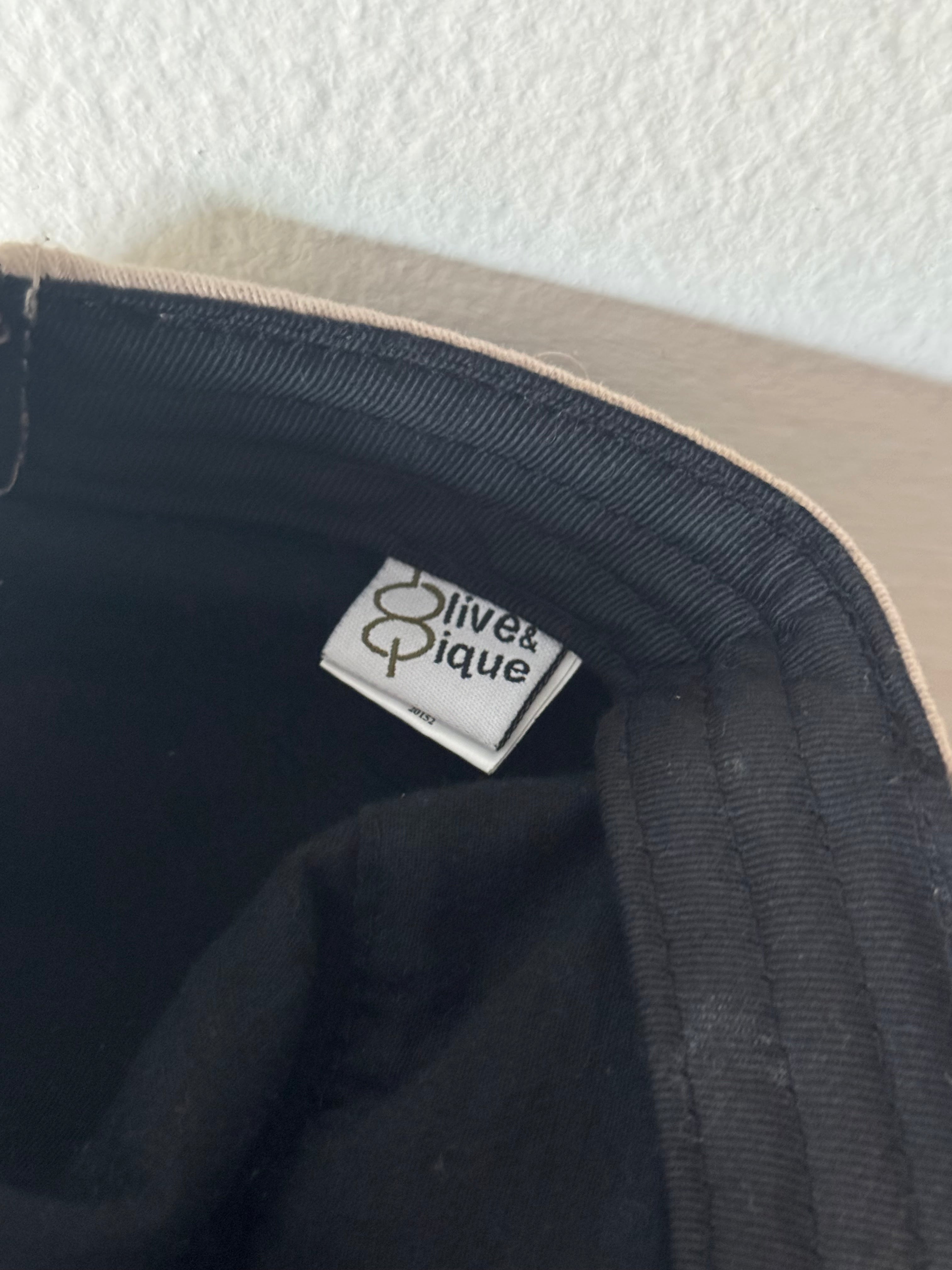 Cap with floral detail