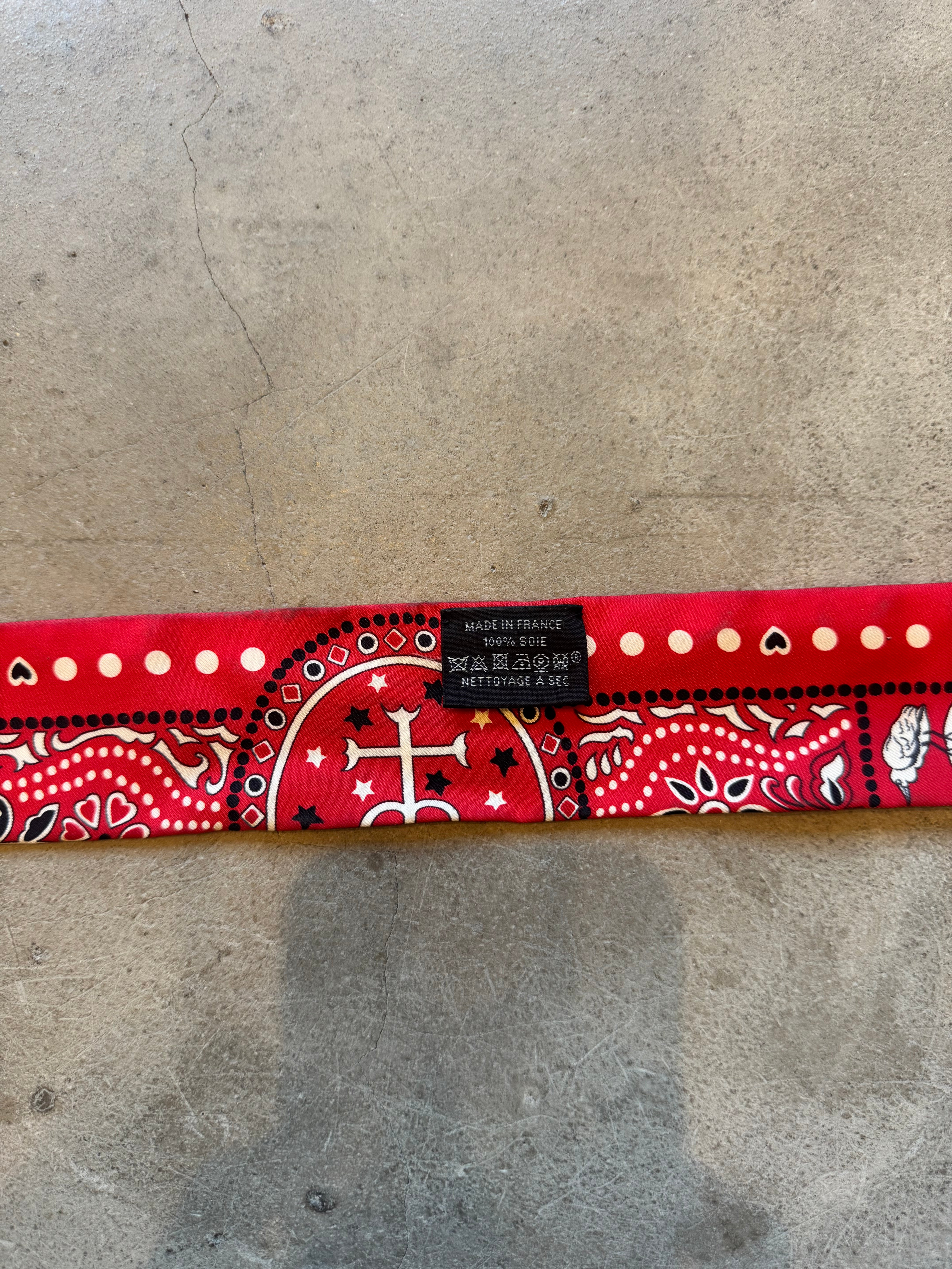 Red Twilly scarf