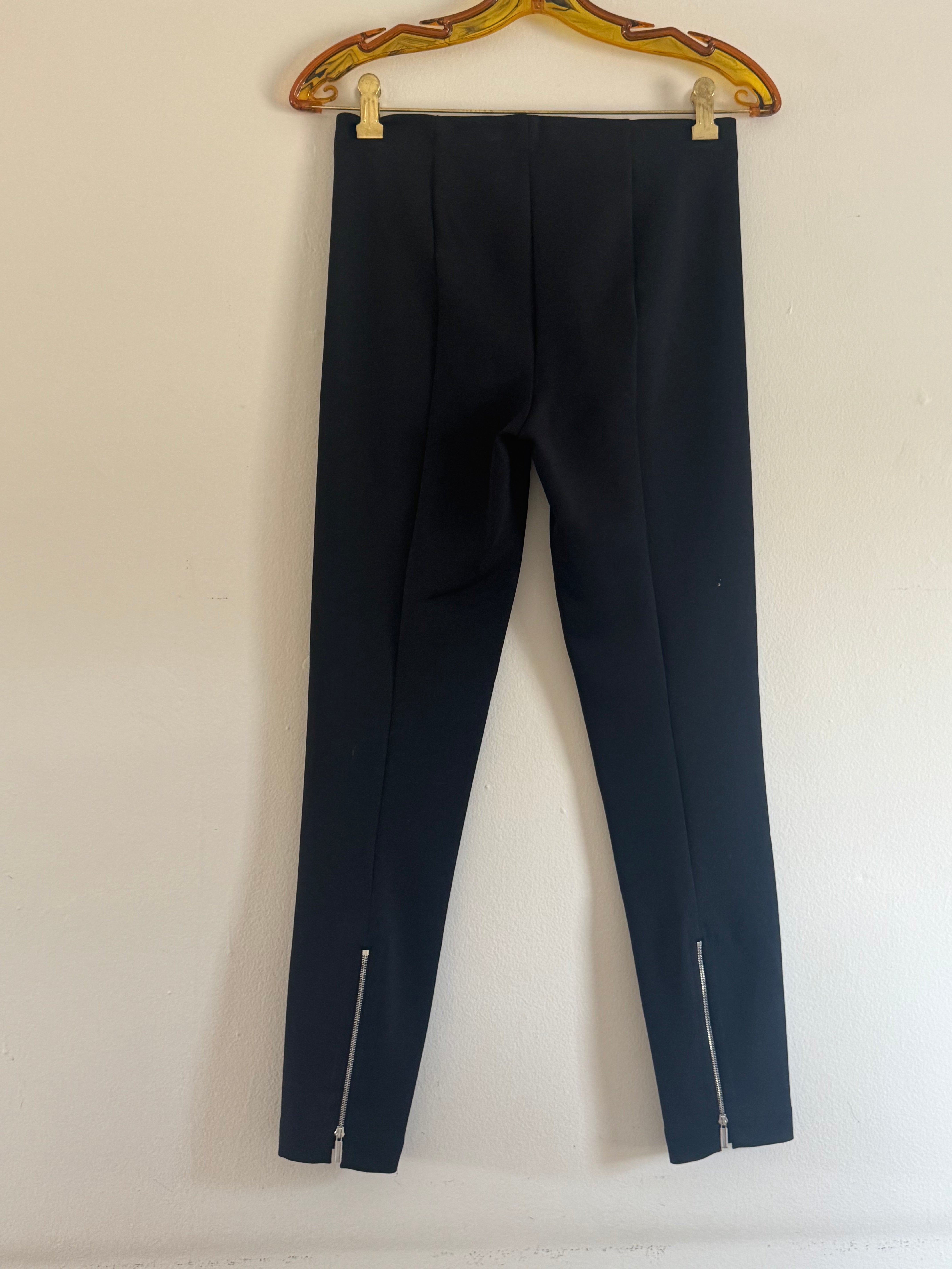 Scuba Capri Pants with zip