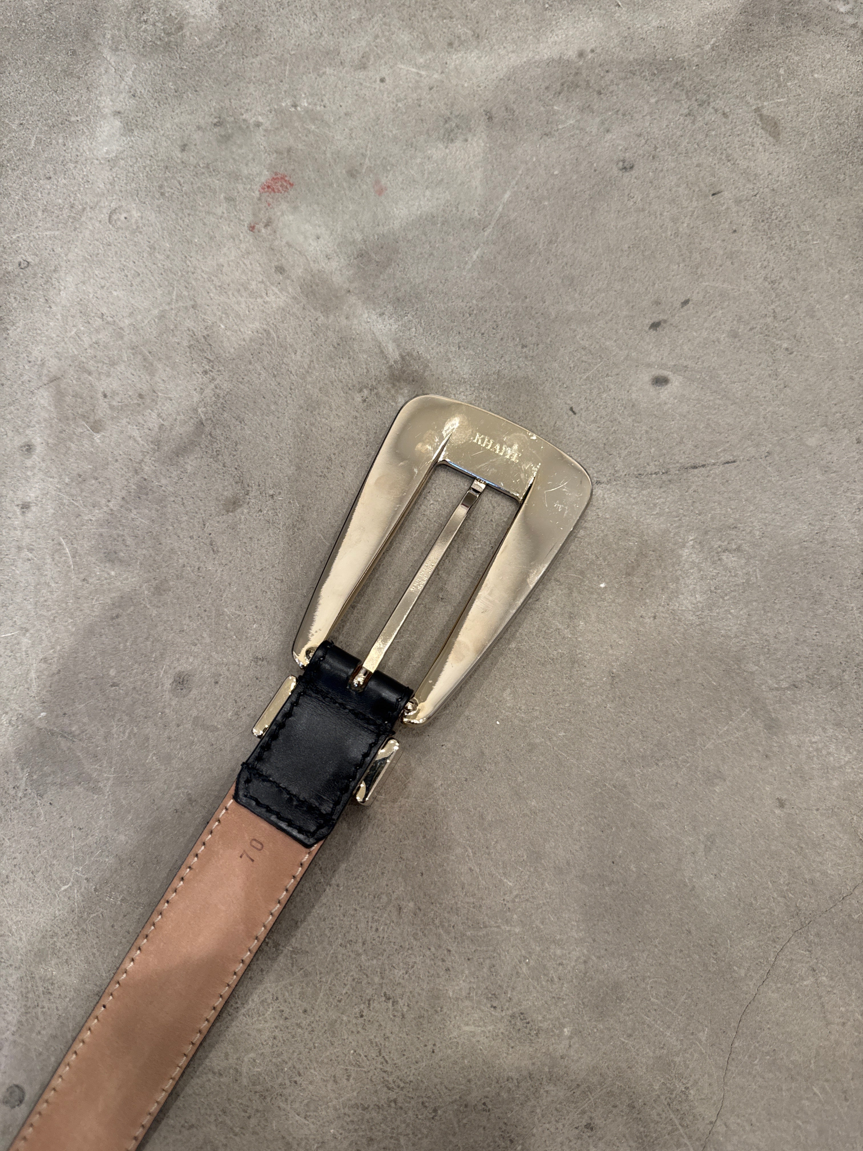 Flat leather belt with Gold buckle