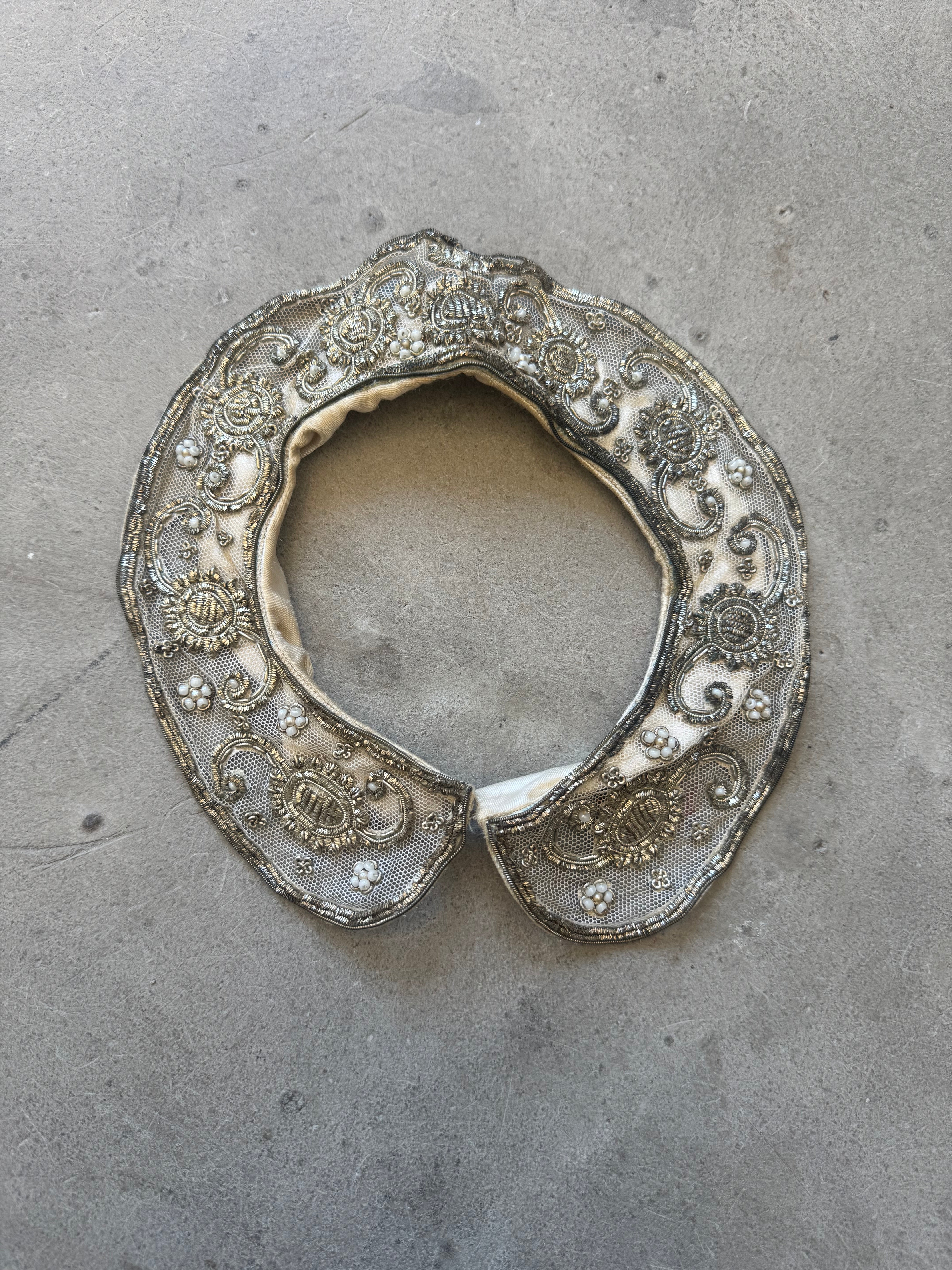 1930s Vintage Beaded Collar