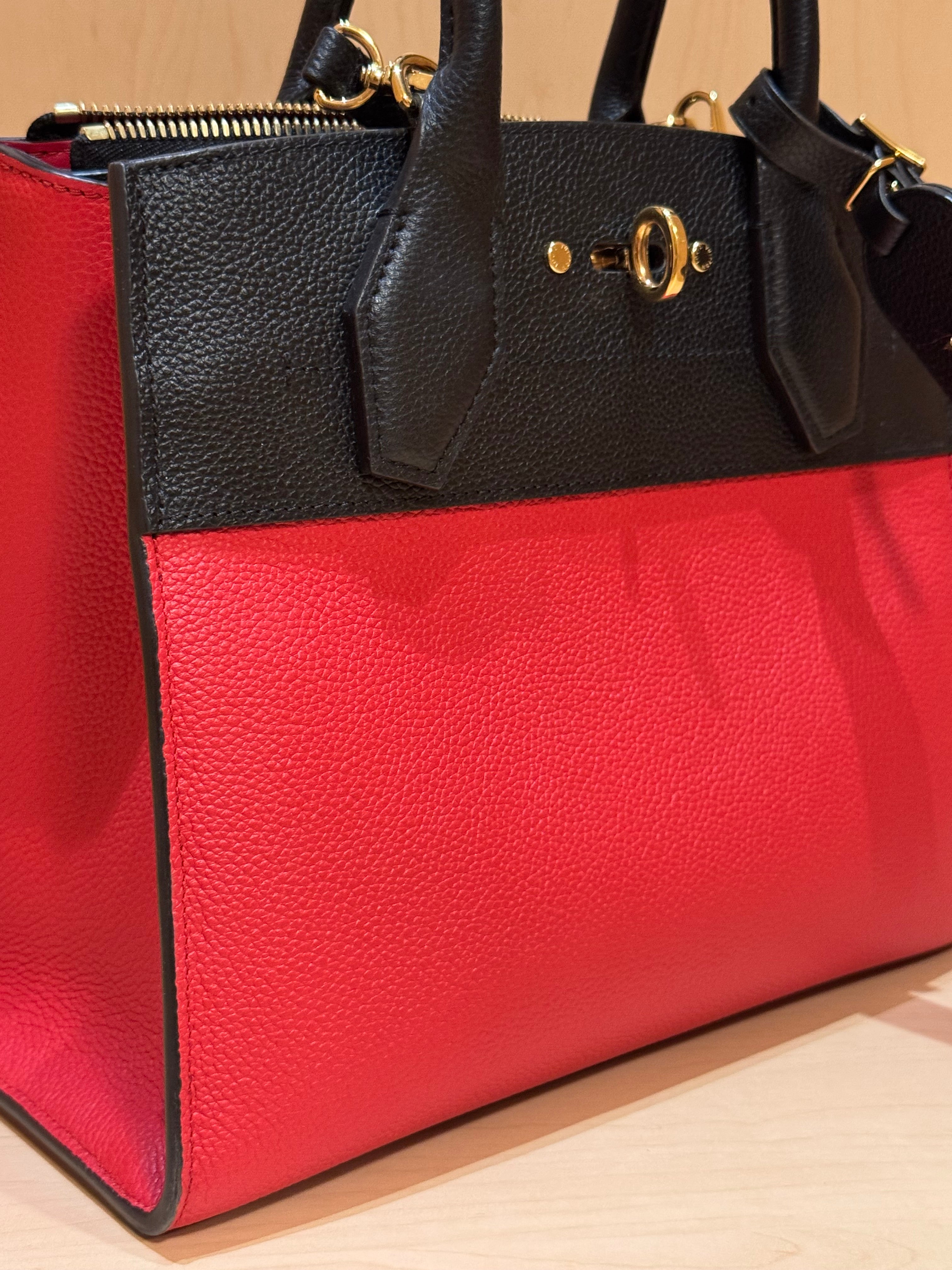 City Steamer Handbag