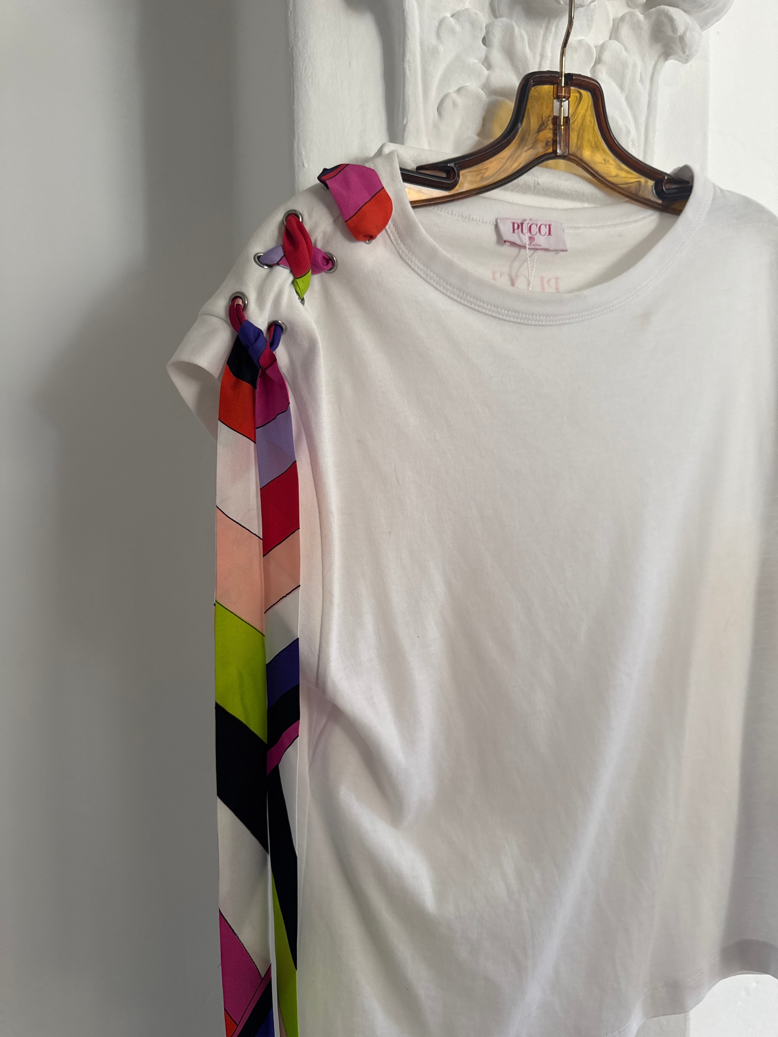 Tank Top with Ribbon