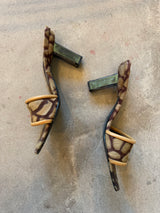 Giraffe Heel