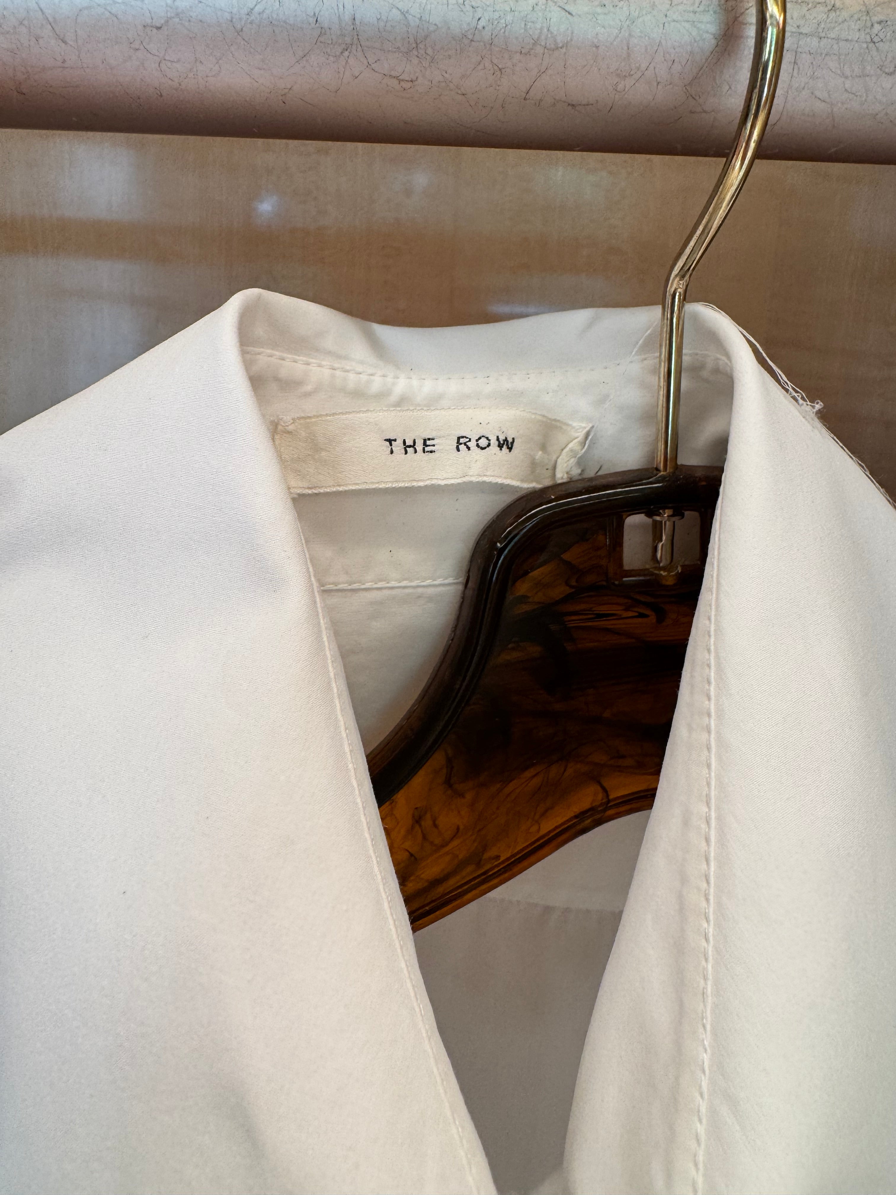 Armelle Exaggerated Point-Collar Shirt in White