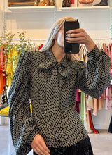 Black&White Geometric Tie Blouse