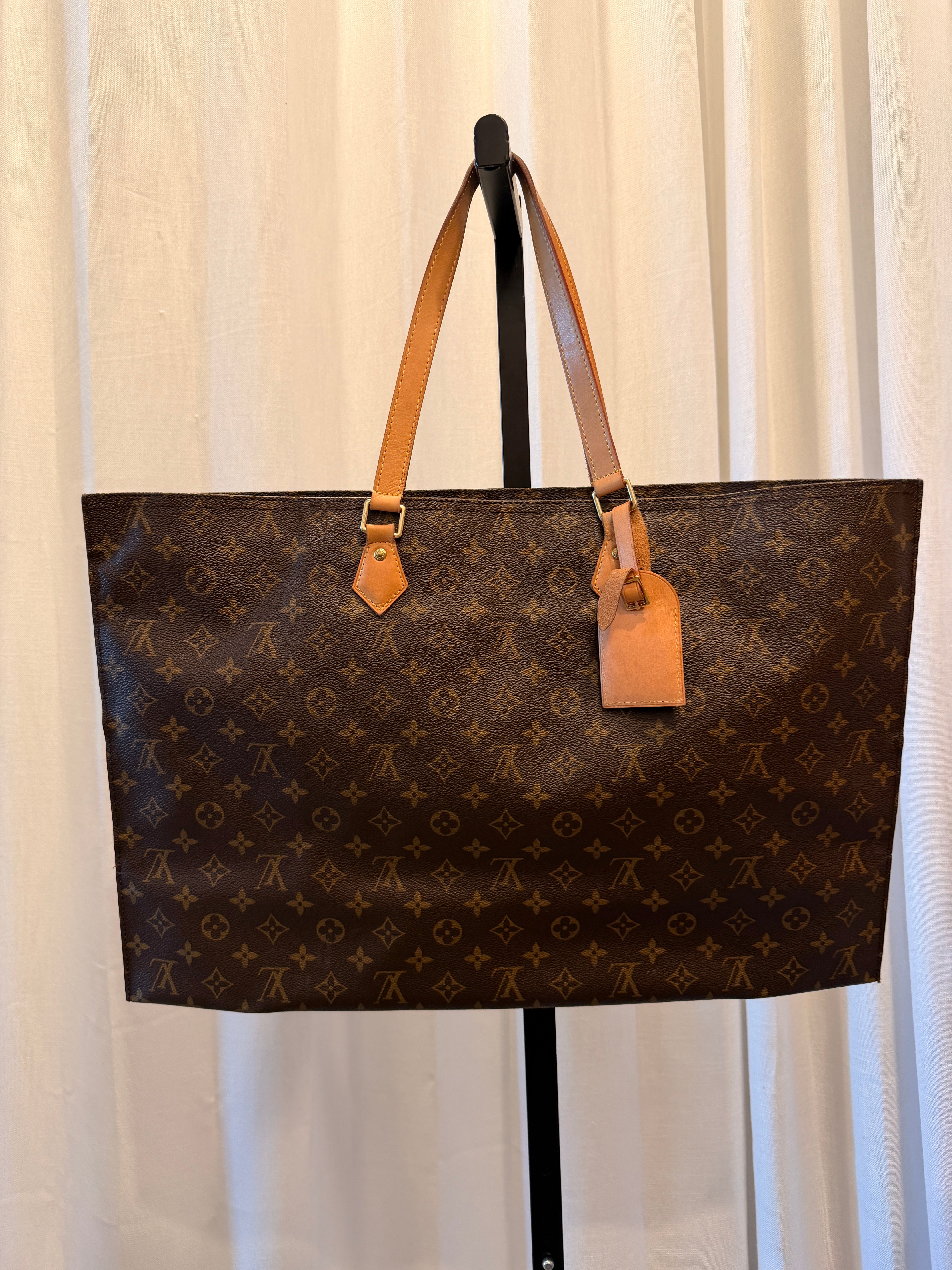 Monogram Canvas All-In MM Bag