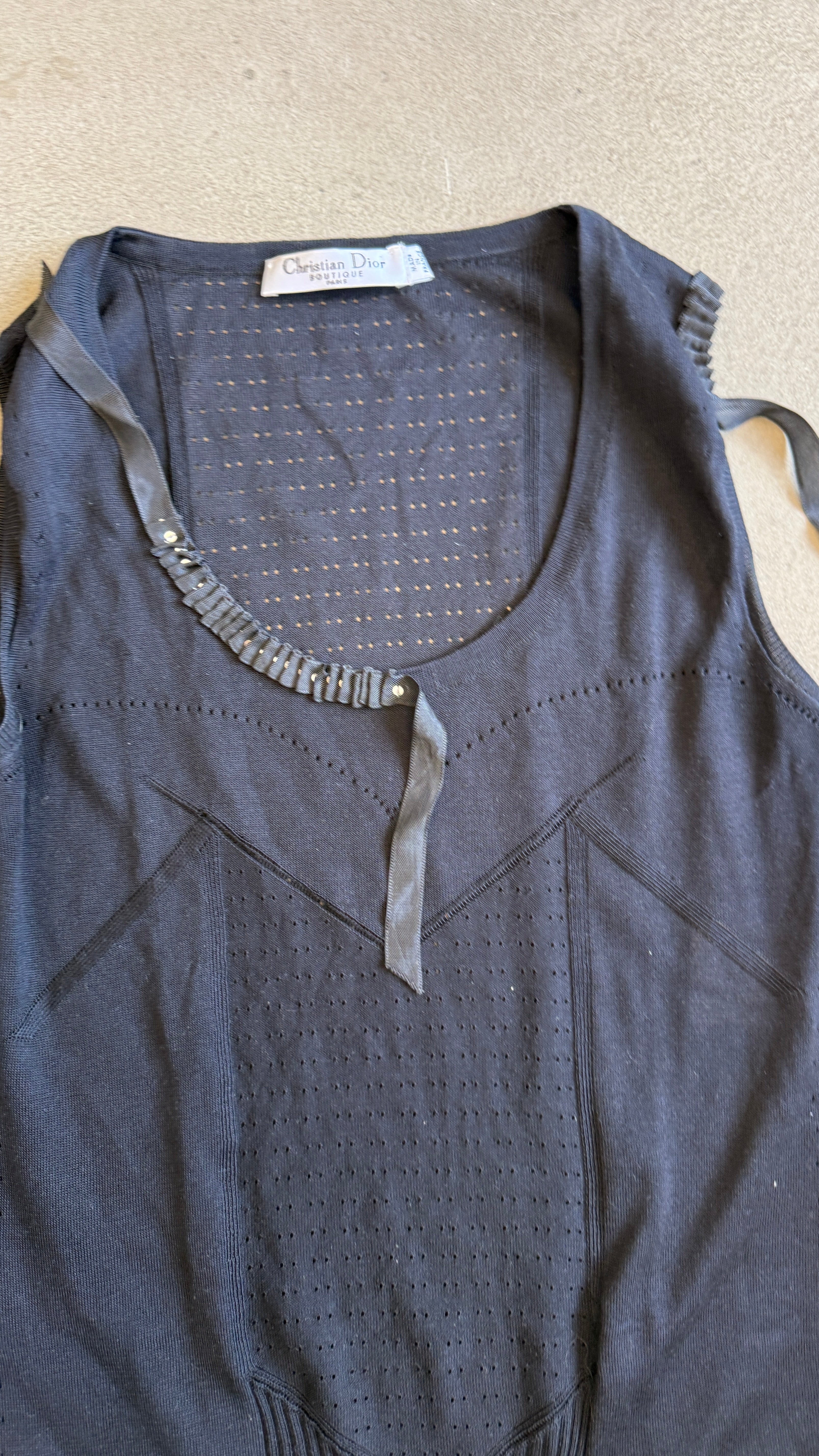 Vintage Black Top
