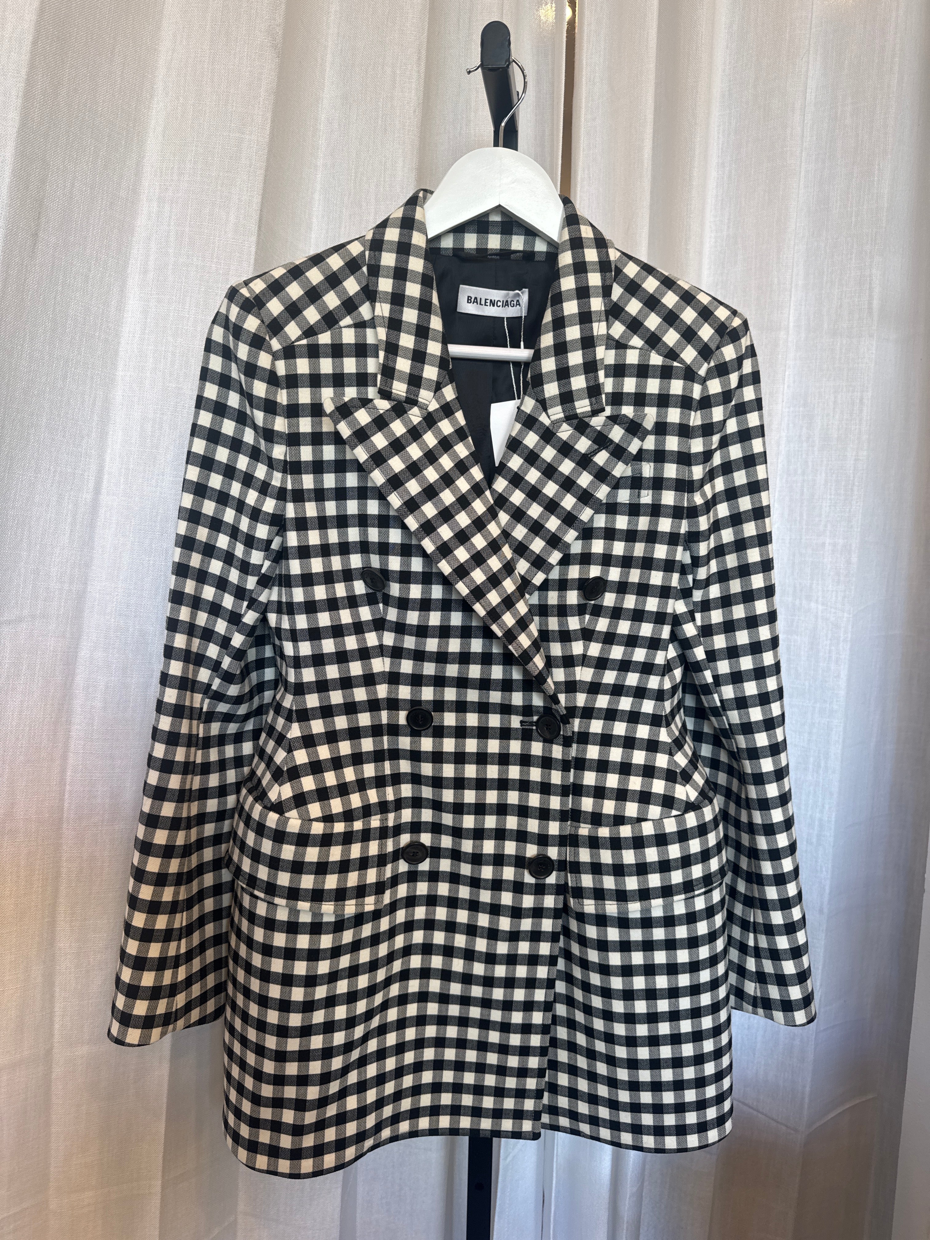 Hourglass Jacket