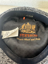 Houndstooth Newsboy Cap with Photo of Googoosh