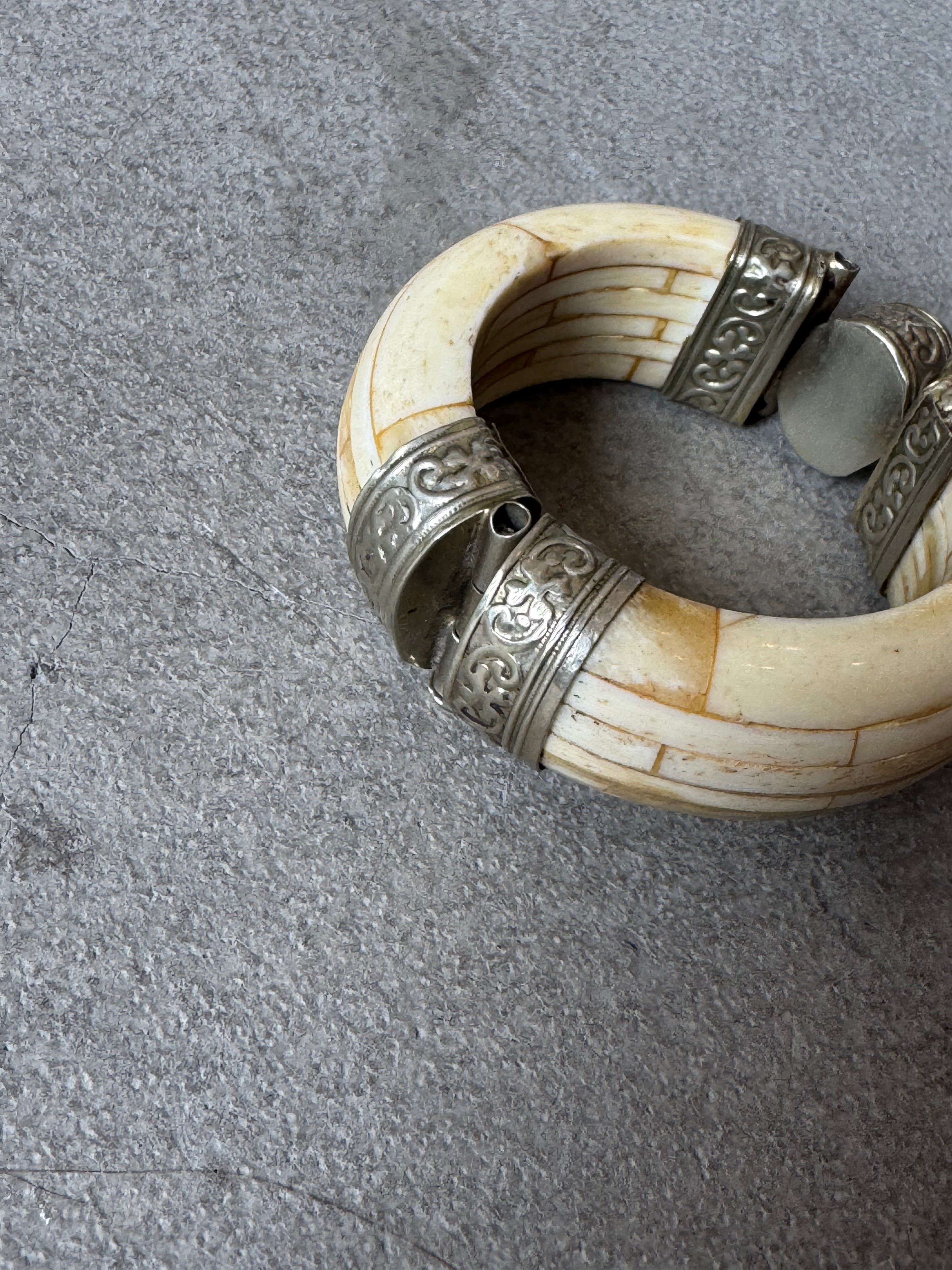 Bone & Lapis Bracelet 1980s