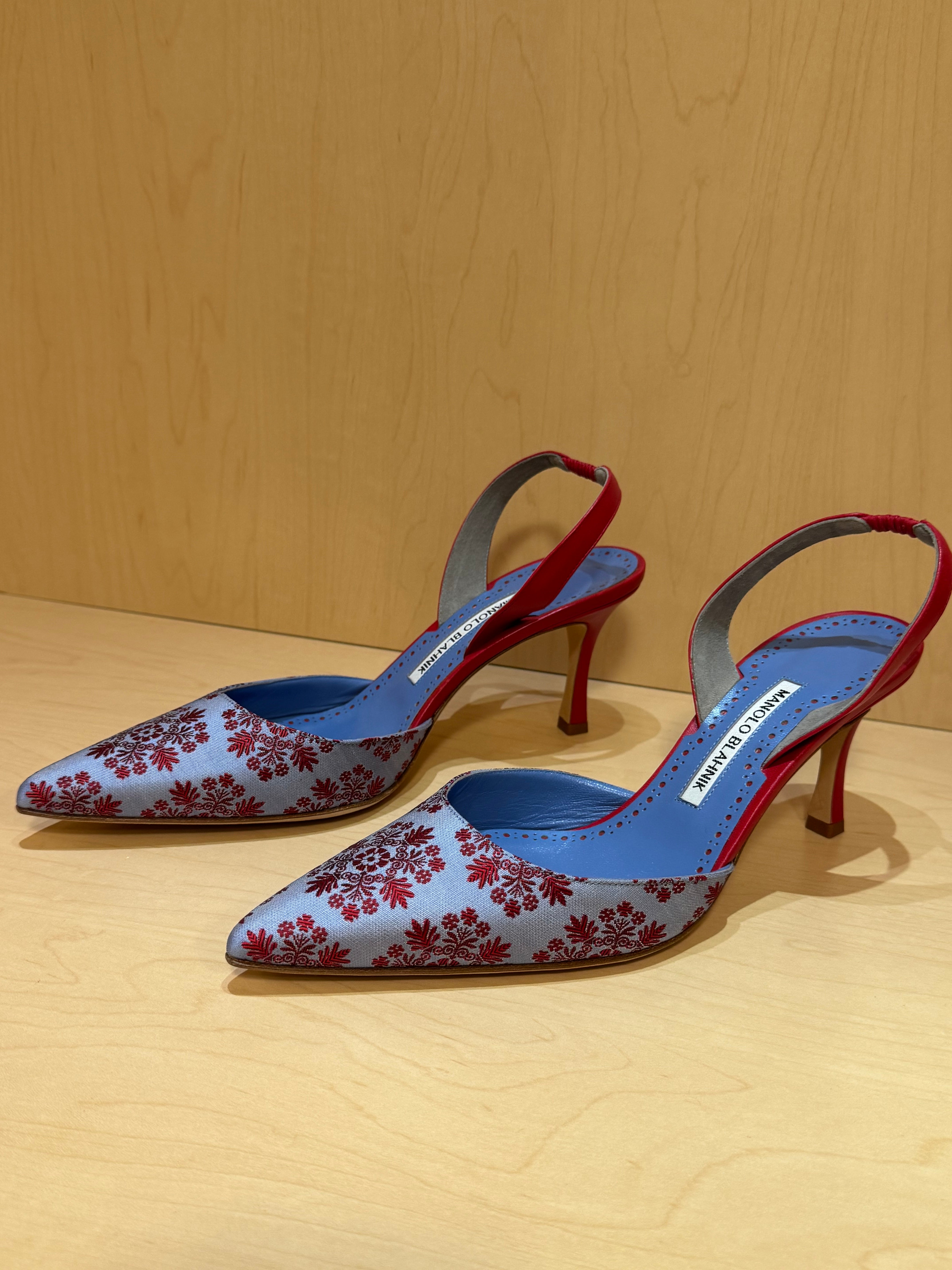 Baby Blue and Red Brocade Sling Back (39.5)