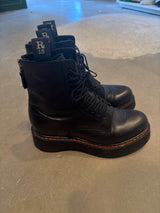 Single Stack Boot