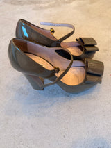 Bow Patent Leather Pumps