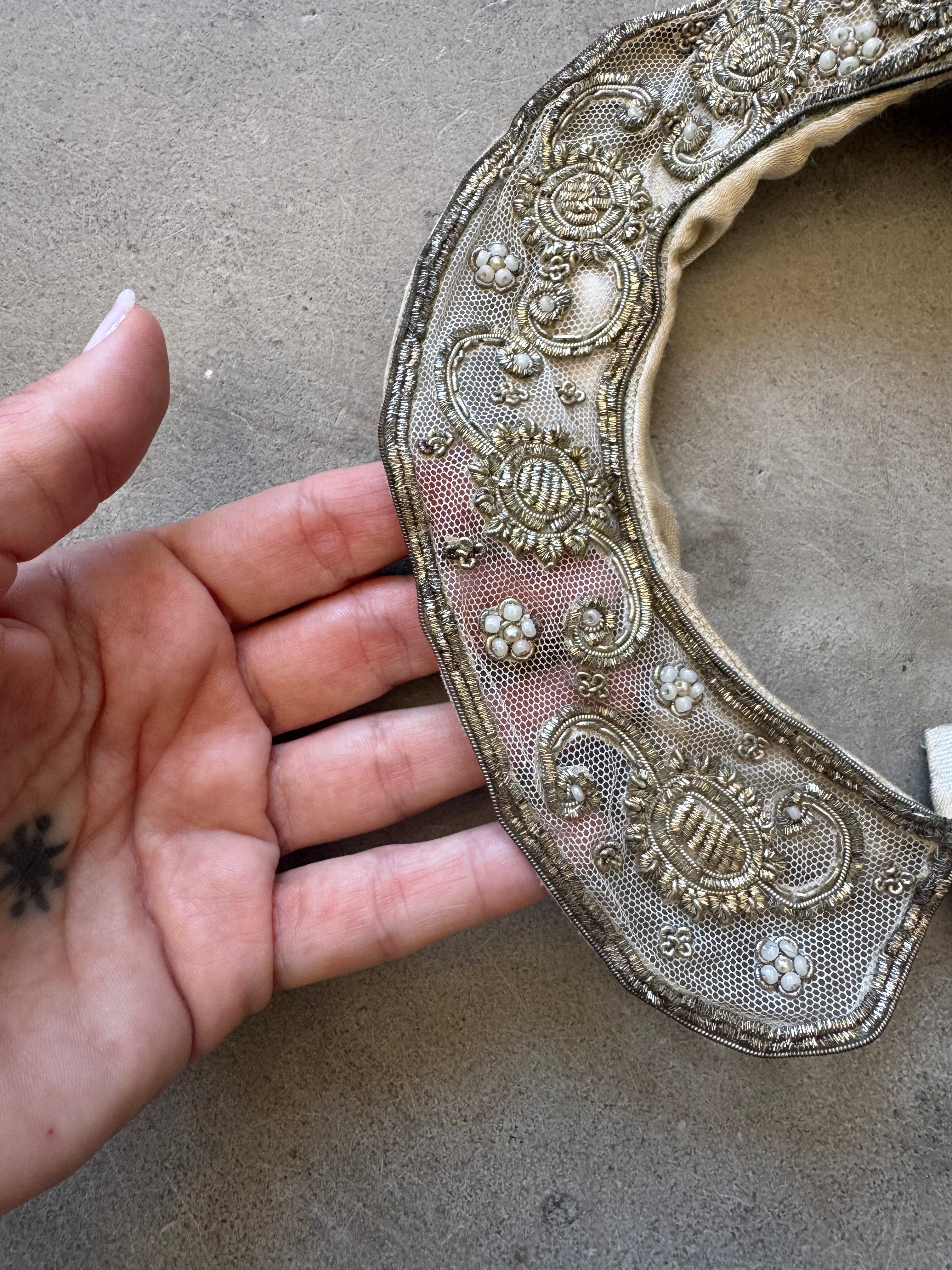 1930s Vintage Beaded Collar