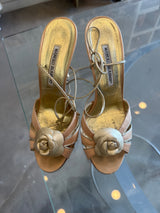 Rose Heels with delicate leather wrap