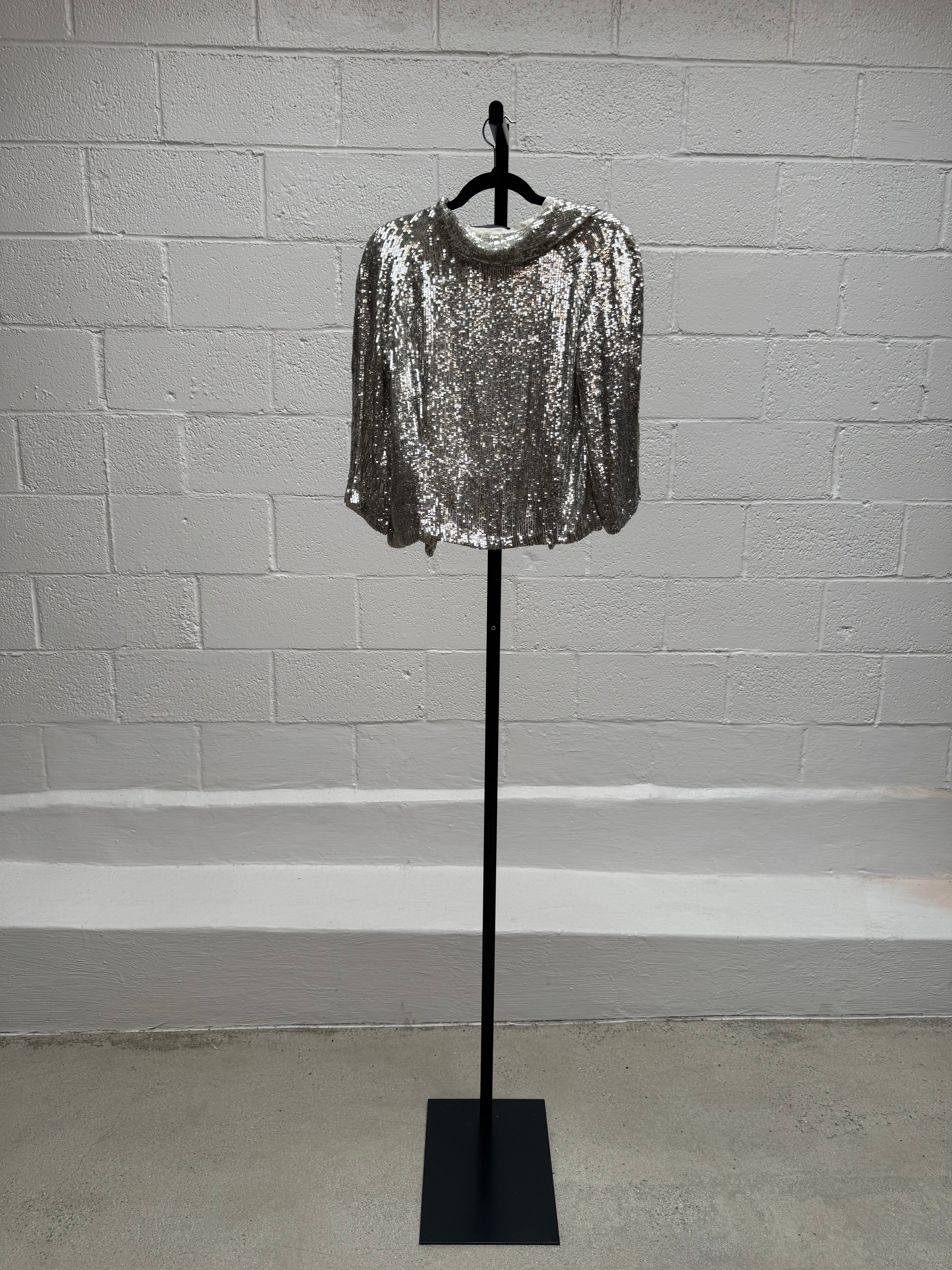 Silver shrug