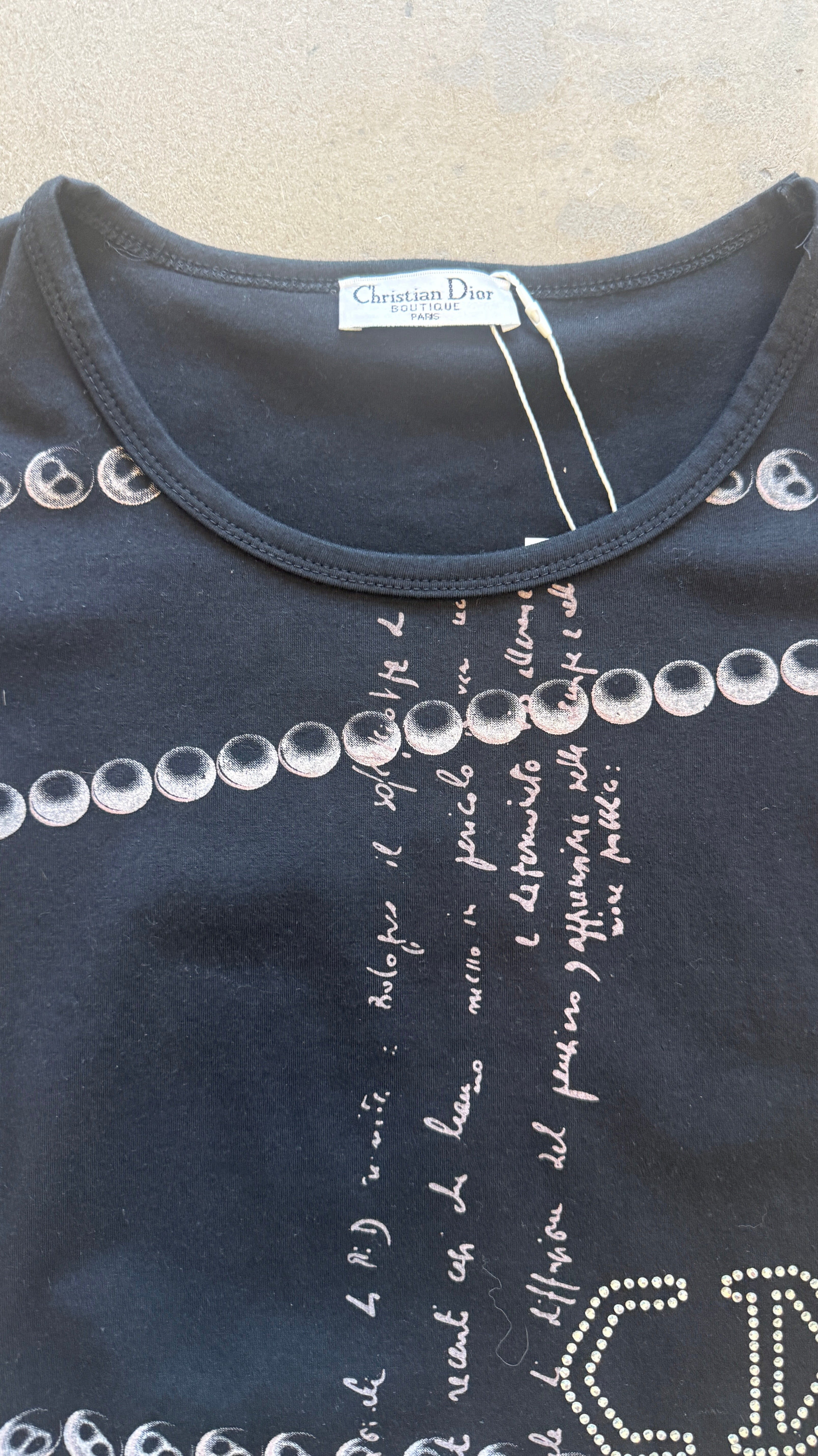Black Vintage Pearl T-shirt 2004