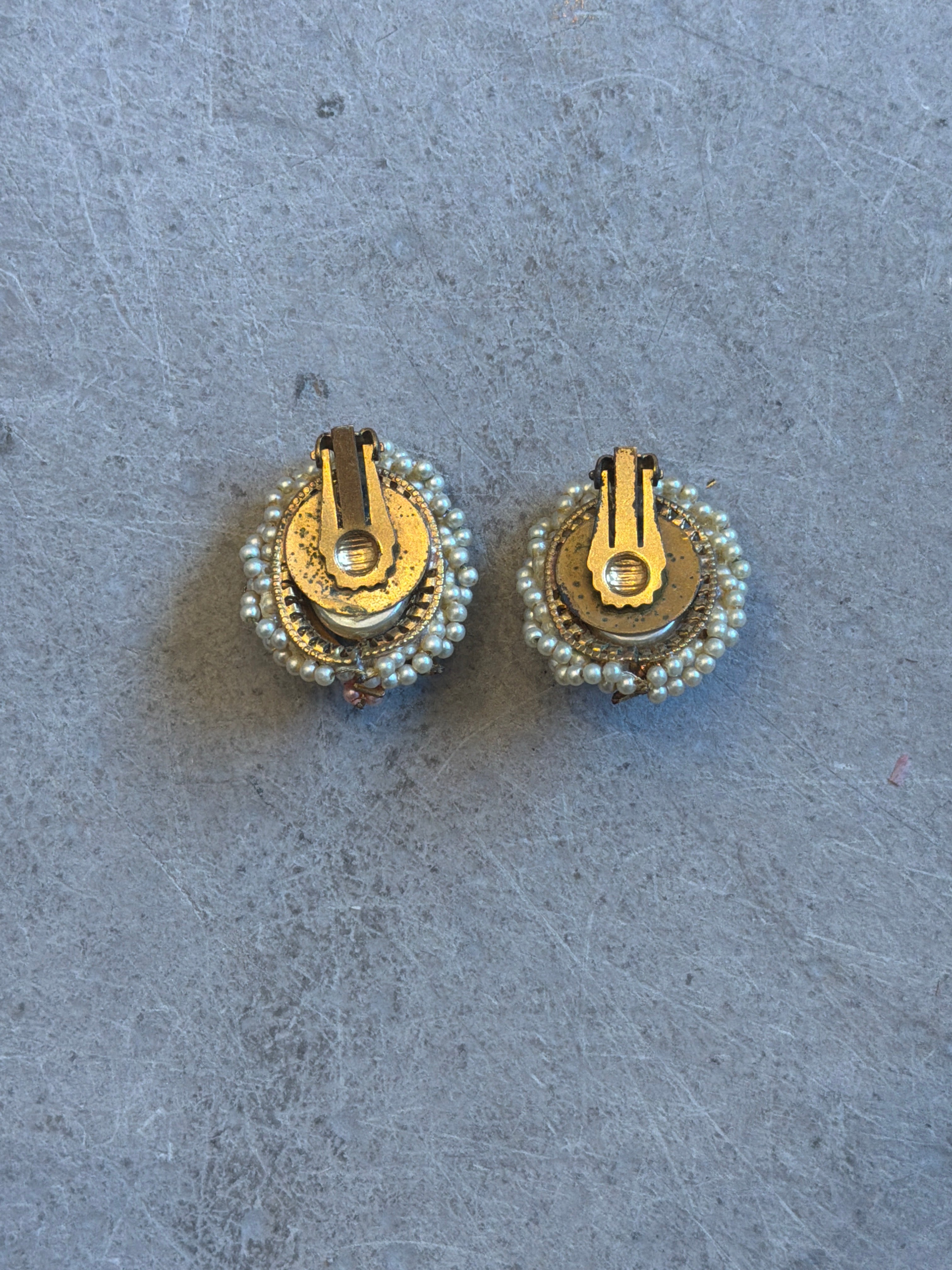 Floral Pearl Clip-on Earrings