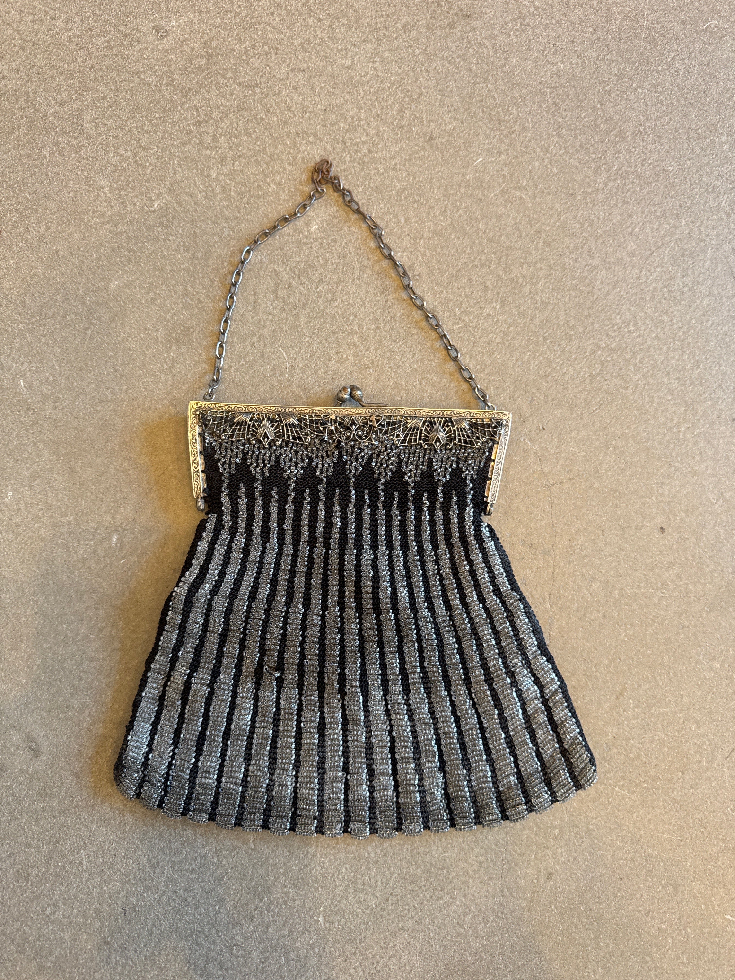 Micro Beaded 1950s Vintage Bag