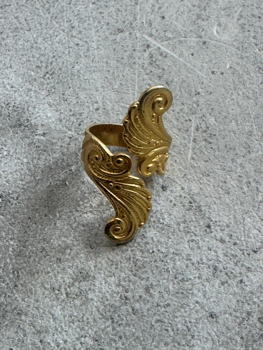 Spiral ring
