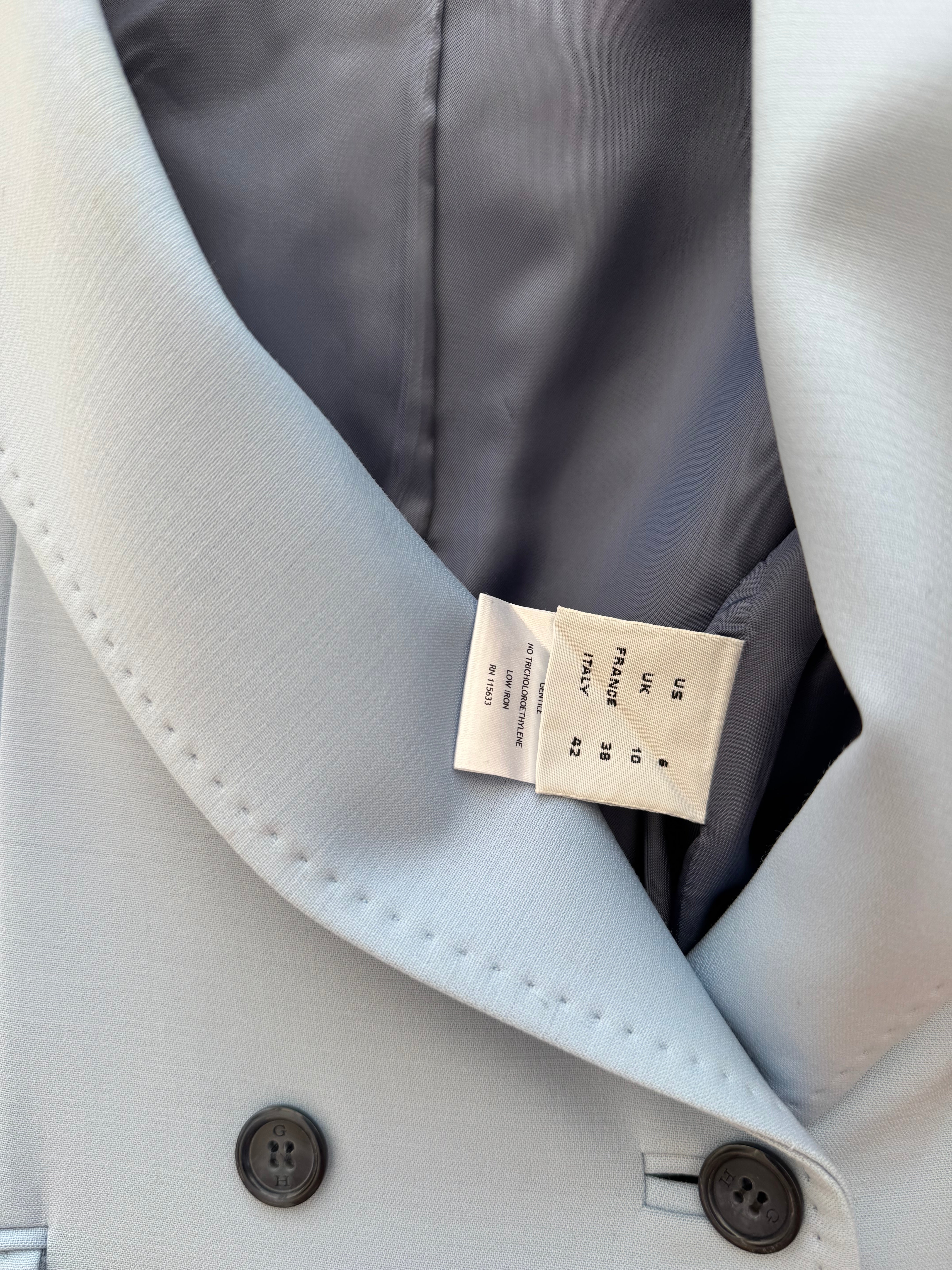 Gavin Suit