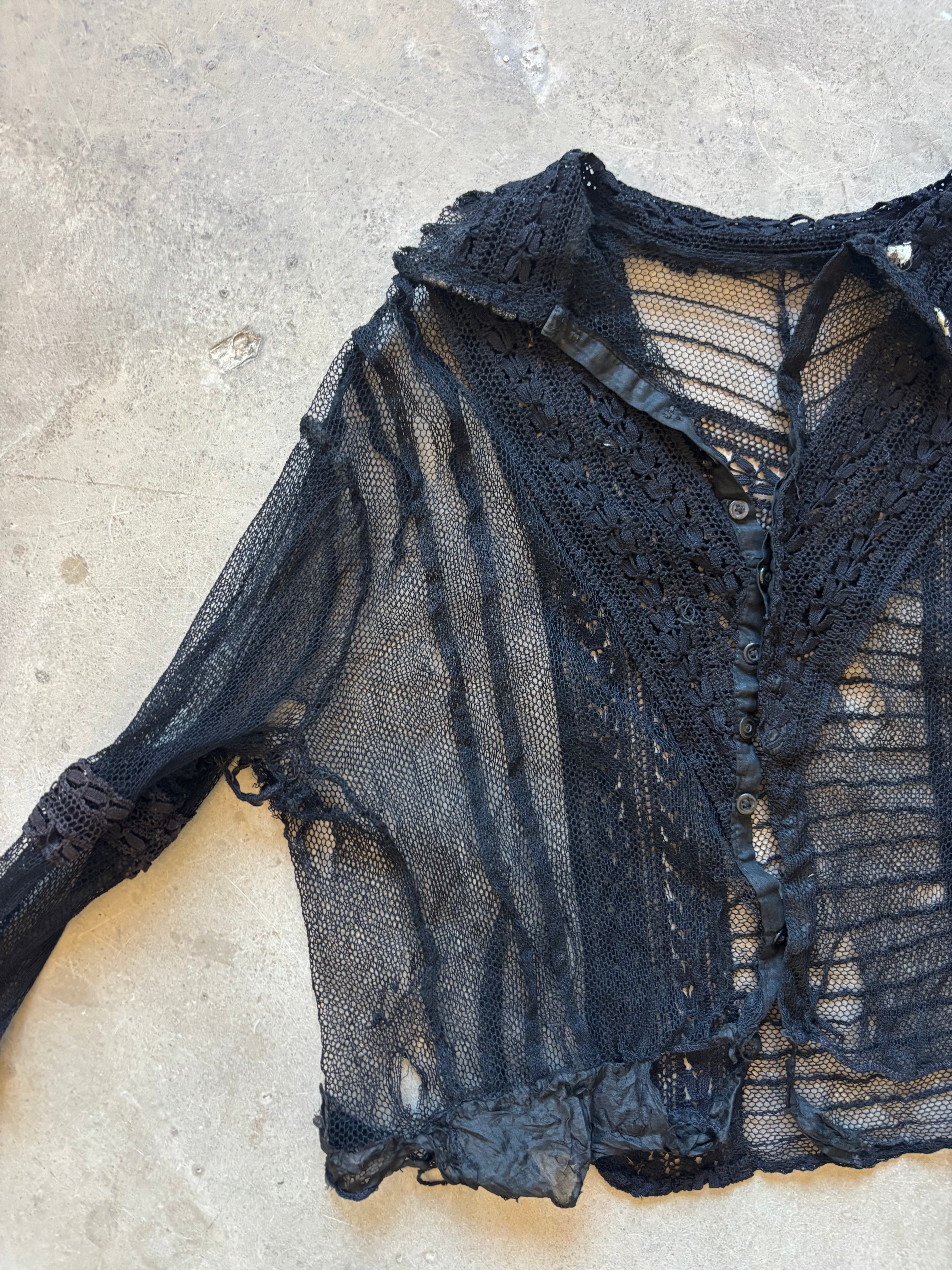 Victorian Black top