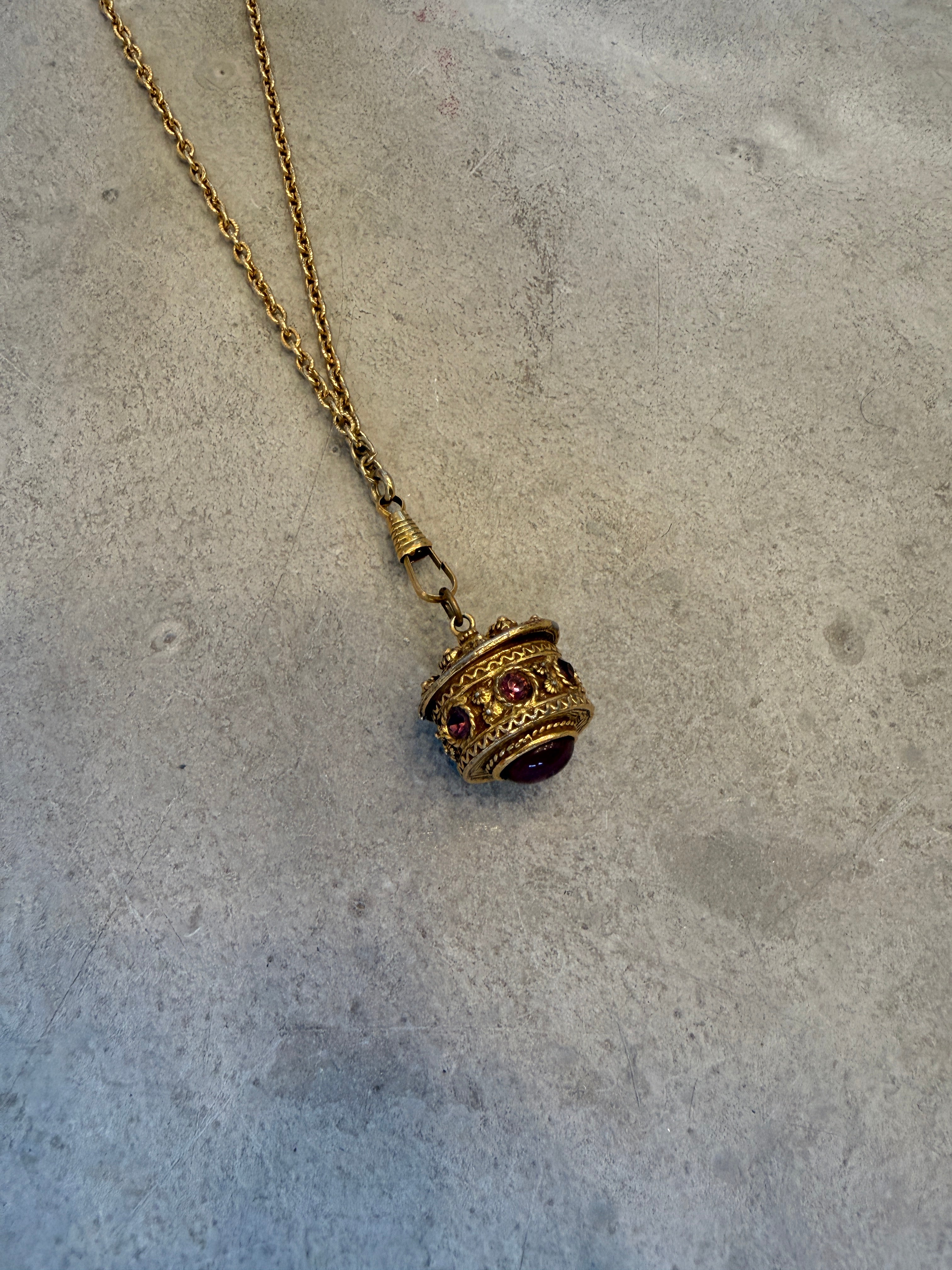 Dainty Embellished Box Necklace