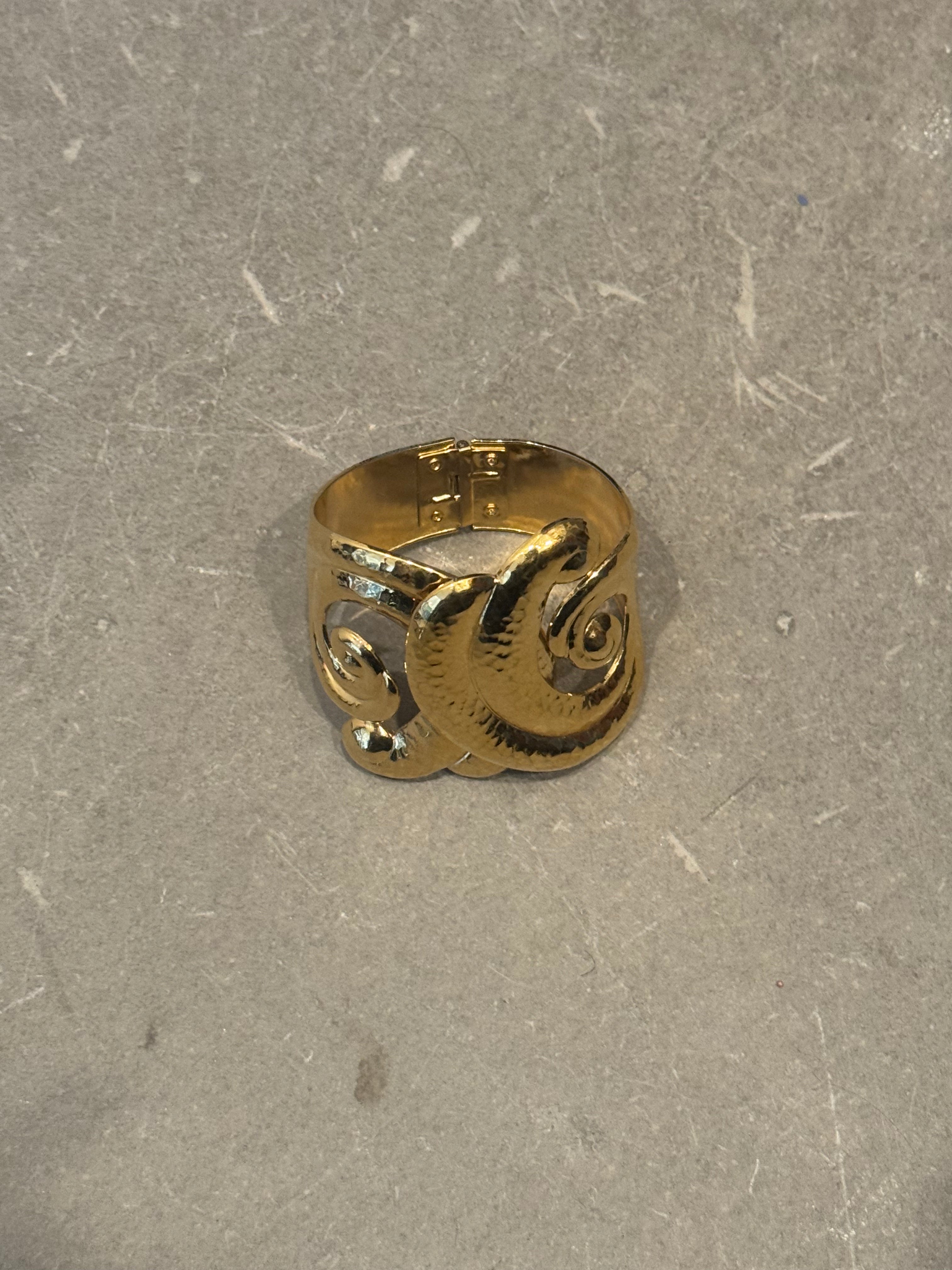 Gold bracelet