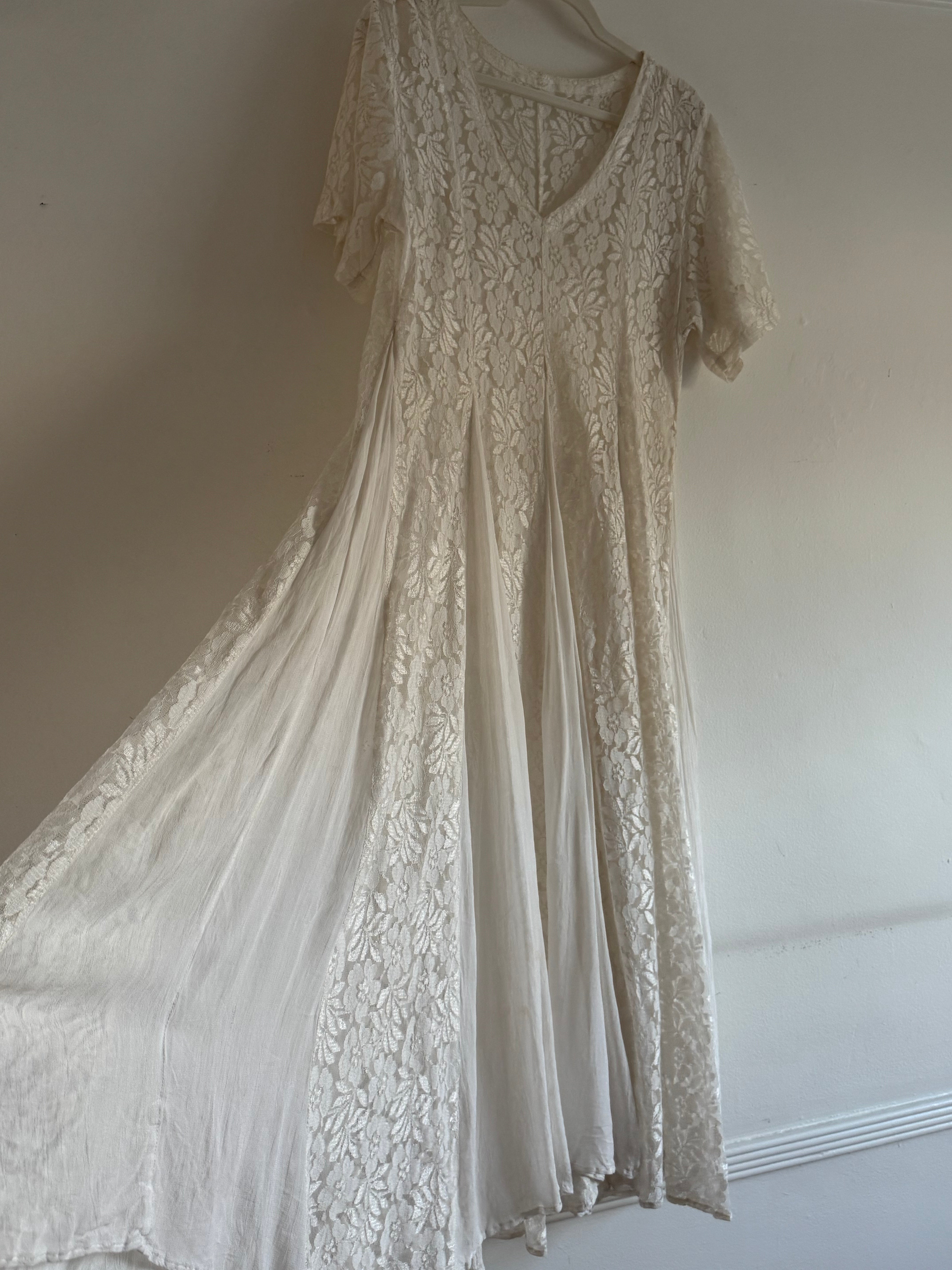 Romantic Lace Bohemian Dress