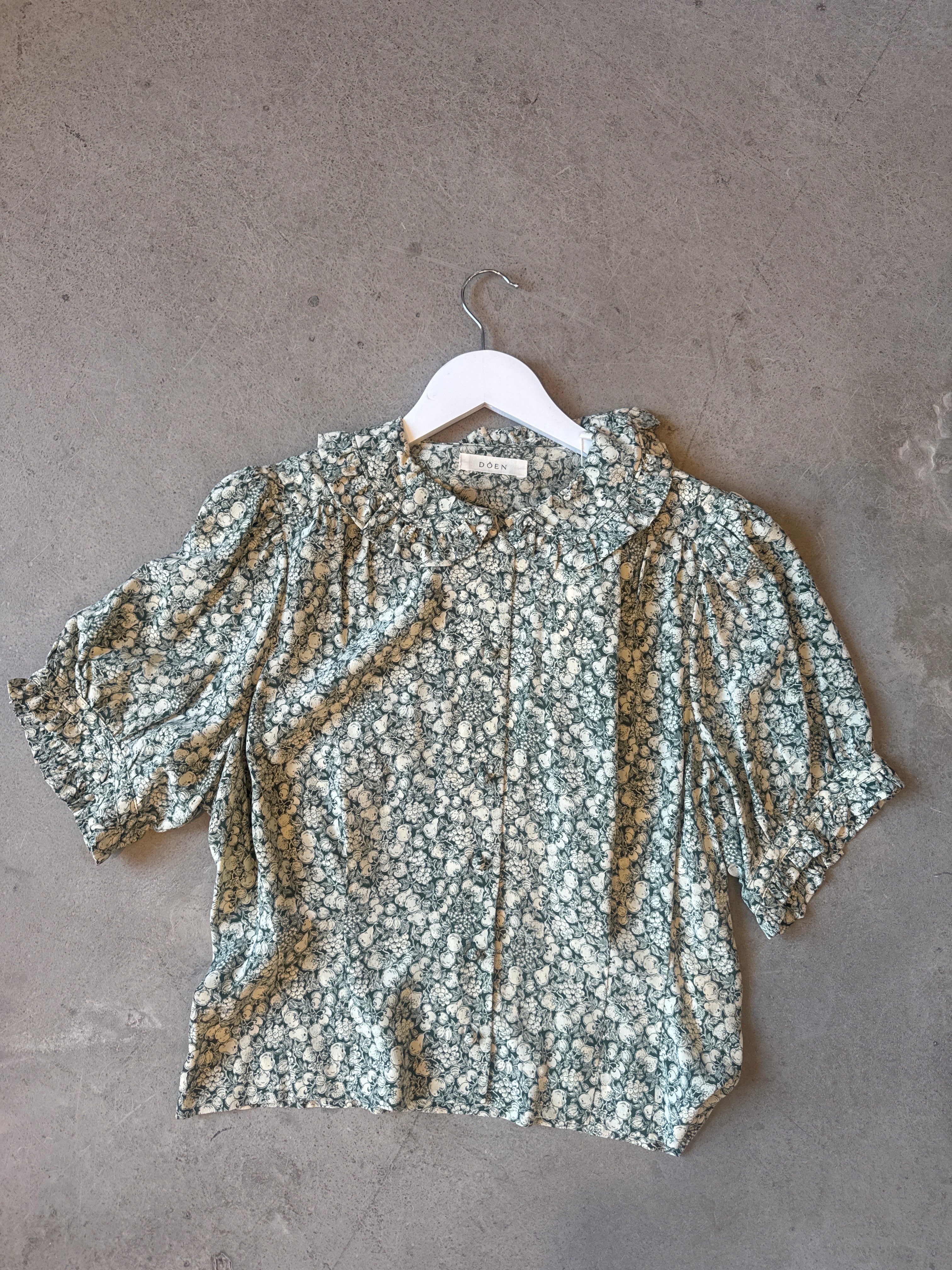 Ruffle Top