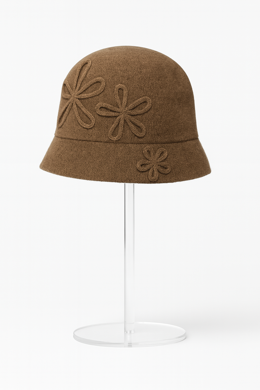 Hat with flowers