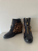 Leopard Boots with Zip