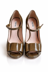 Bow Patent Leather Pumps