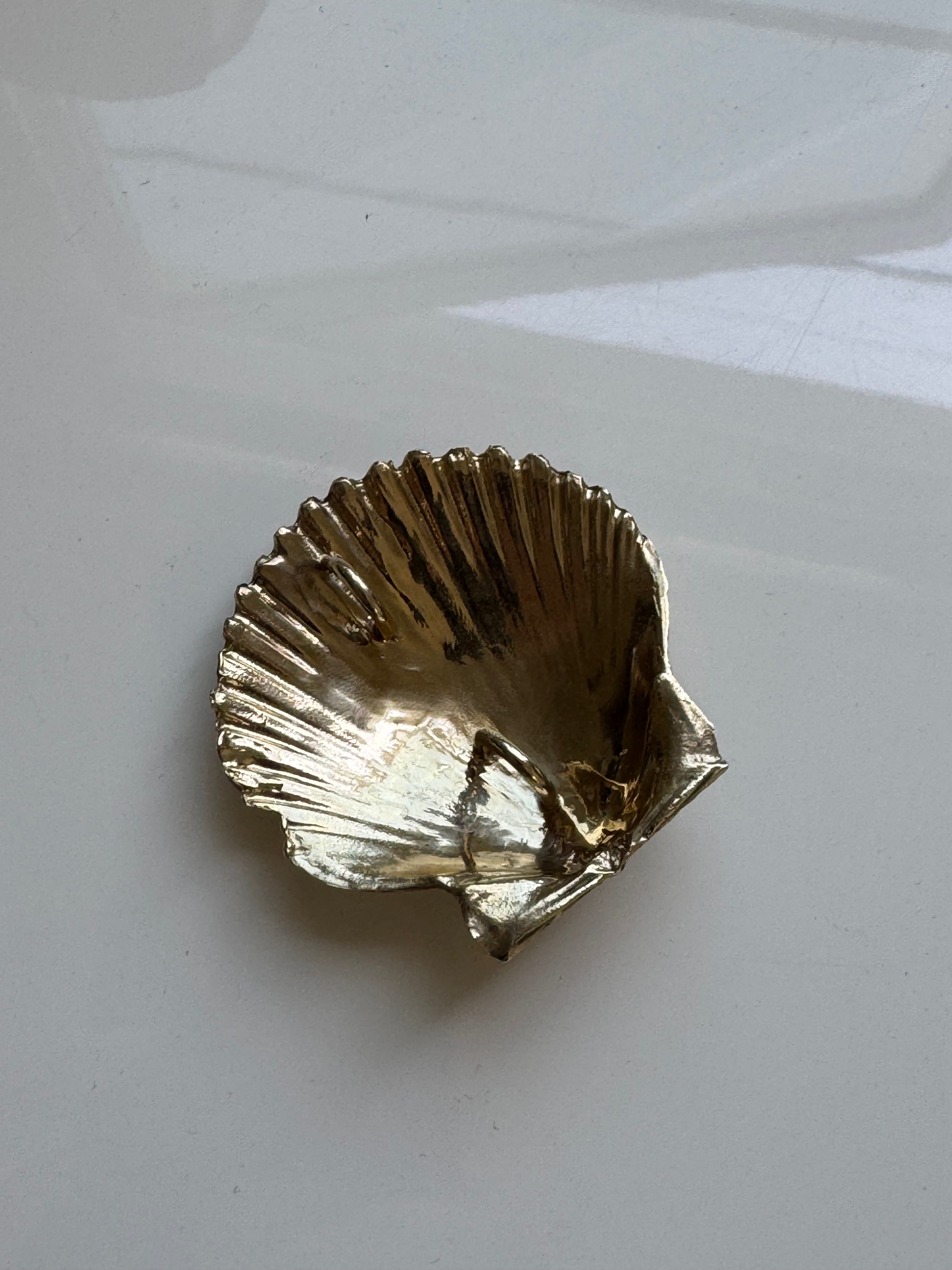 XL Brass Shell Pendant