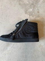 High Top Sneaker