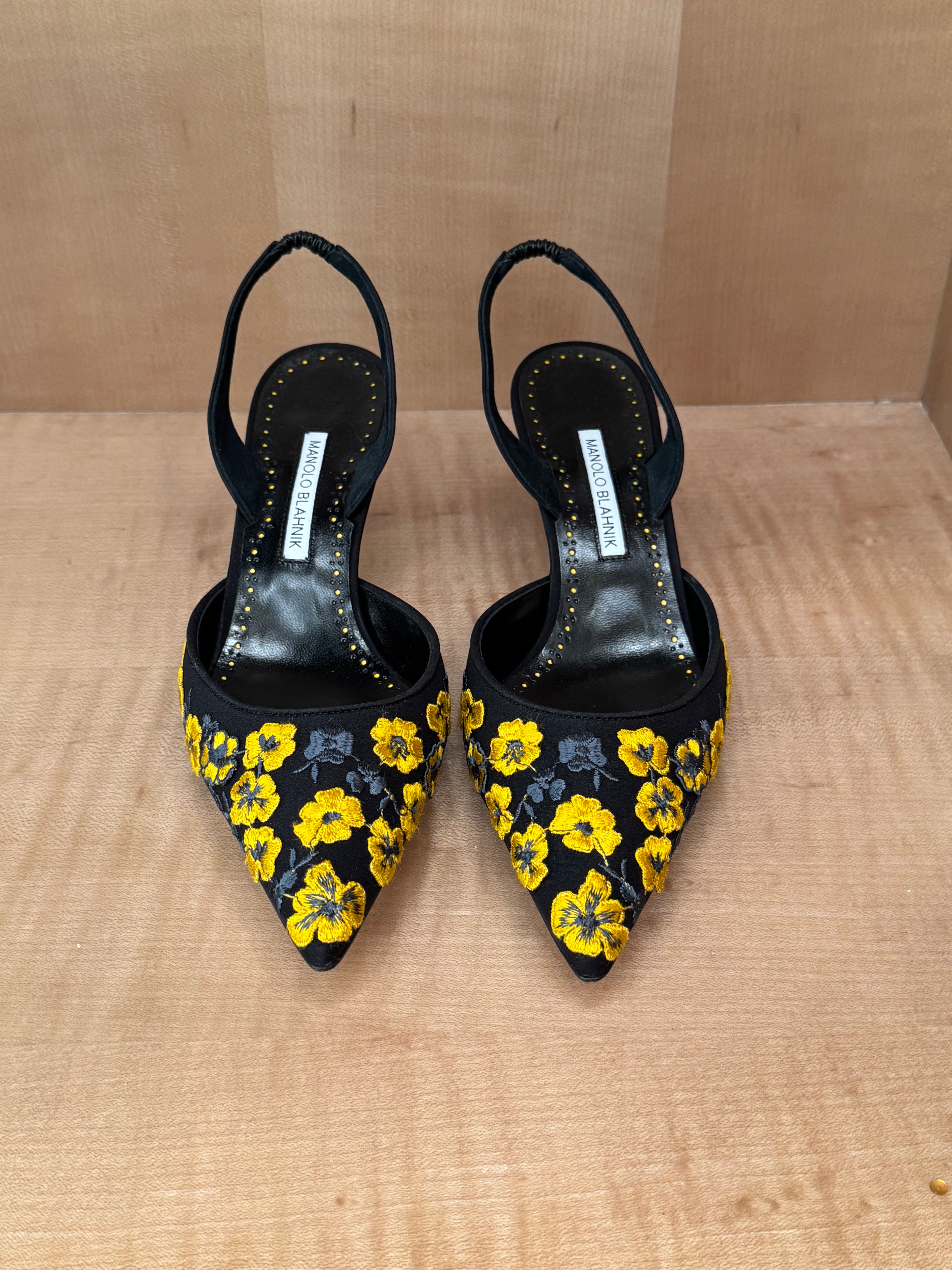 Carolyne Yellow Floral Embroidered Sling Back (40)