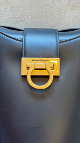 Bucket Black Small Shoulder Bag
