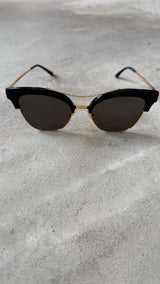 Tell Me Classic Sunglasses