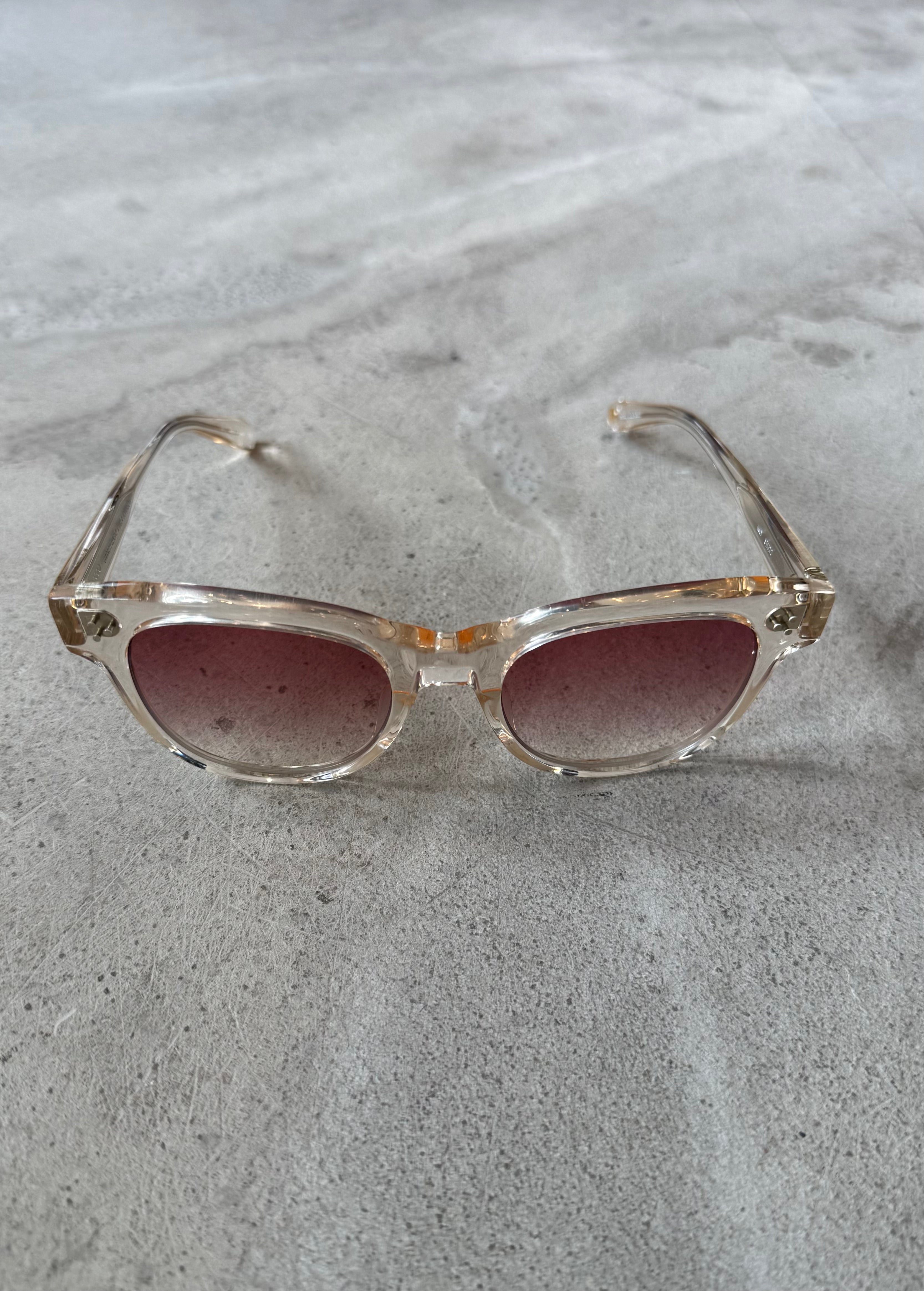Imogen Gradient Sunglasses