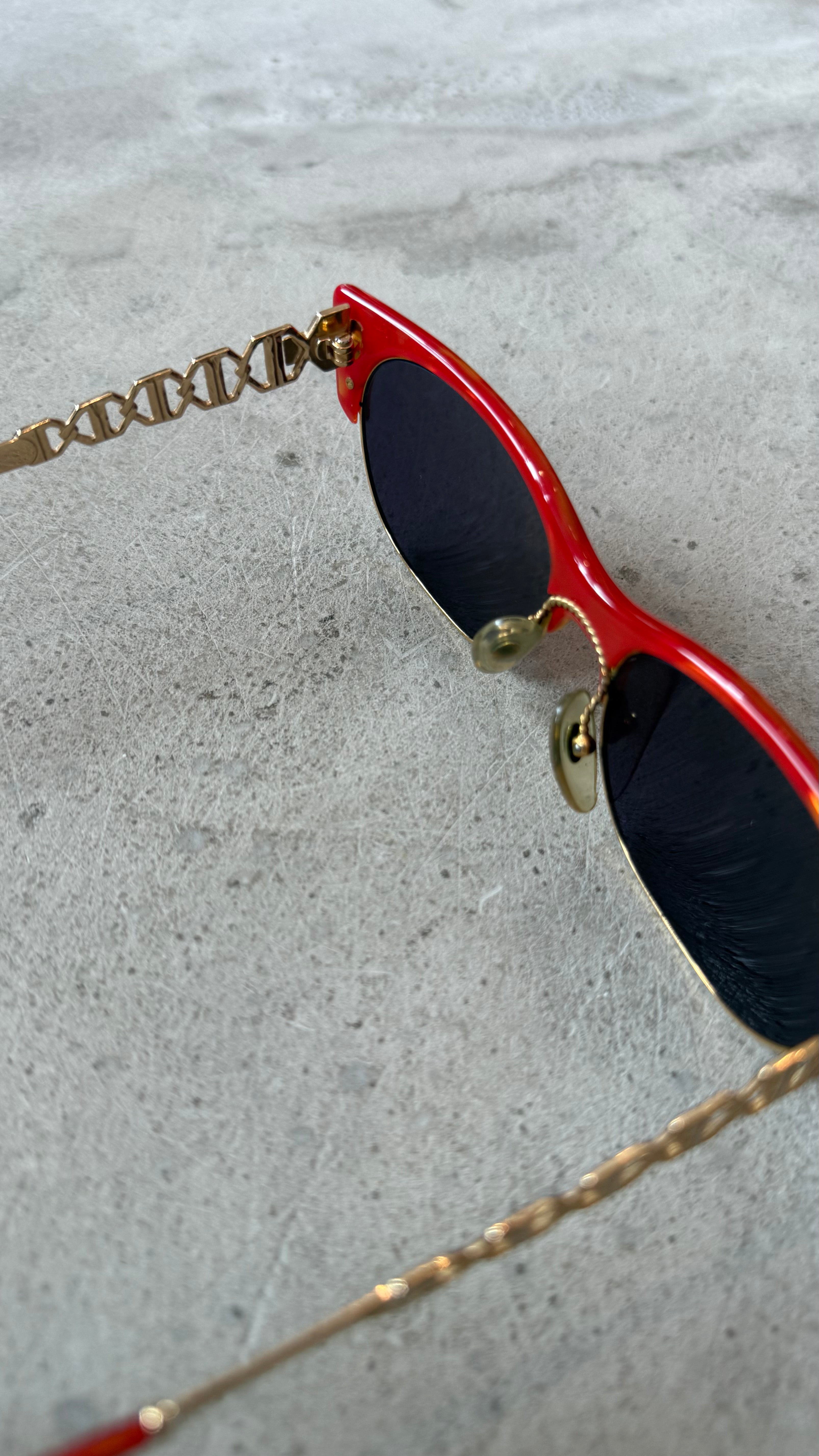 7303 Vintage Sunglasses