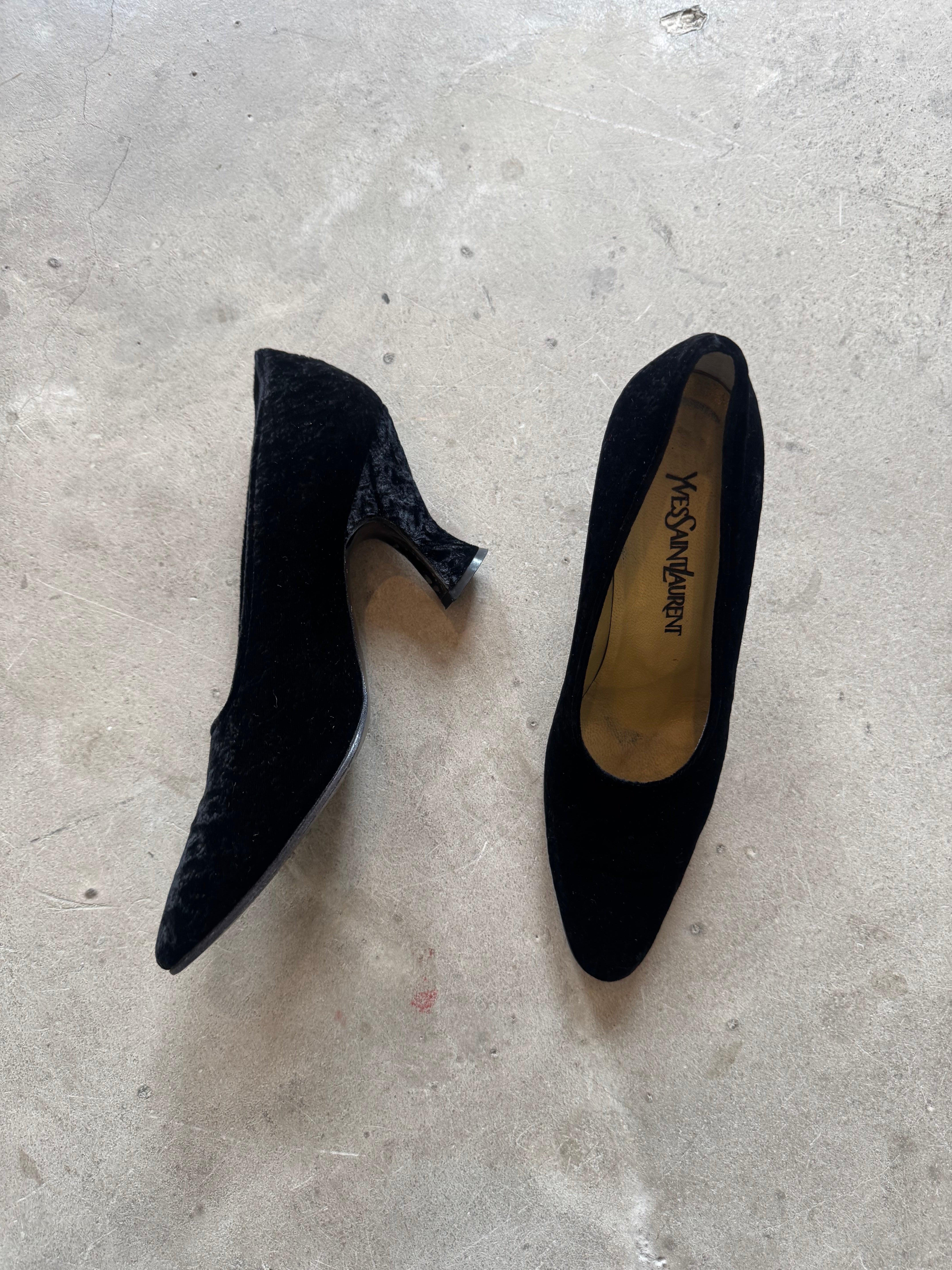 Vintage Black Velvet Heels